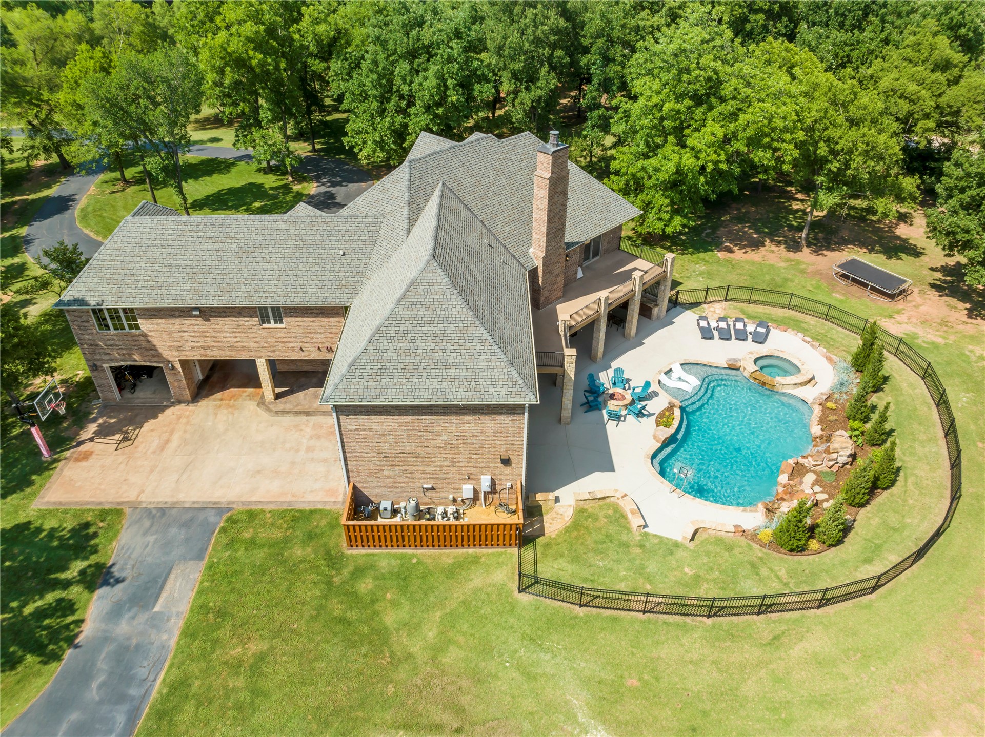 1211 N Cimarron Hill Stillwater OK 74075