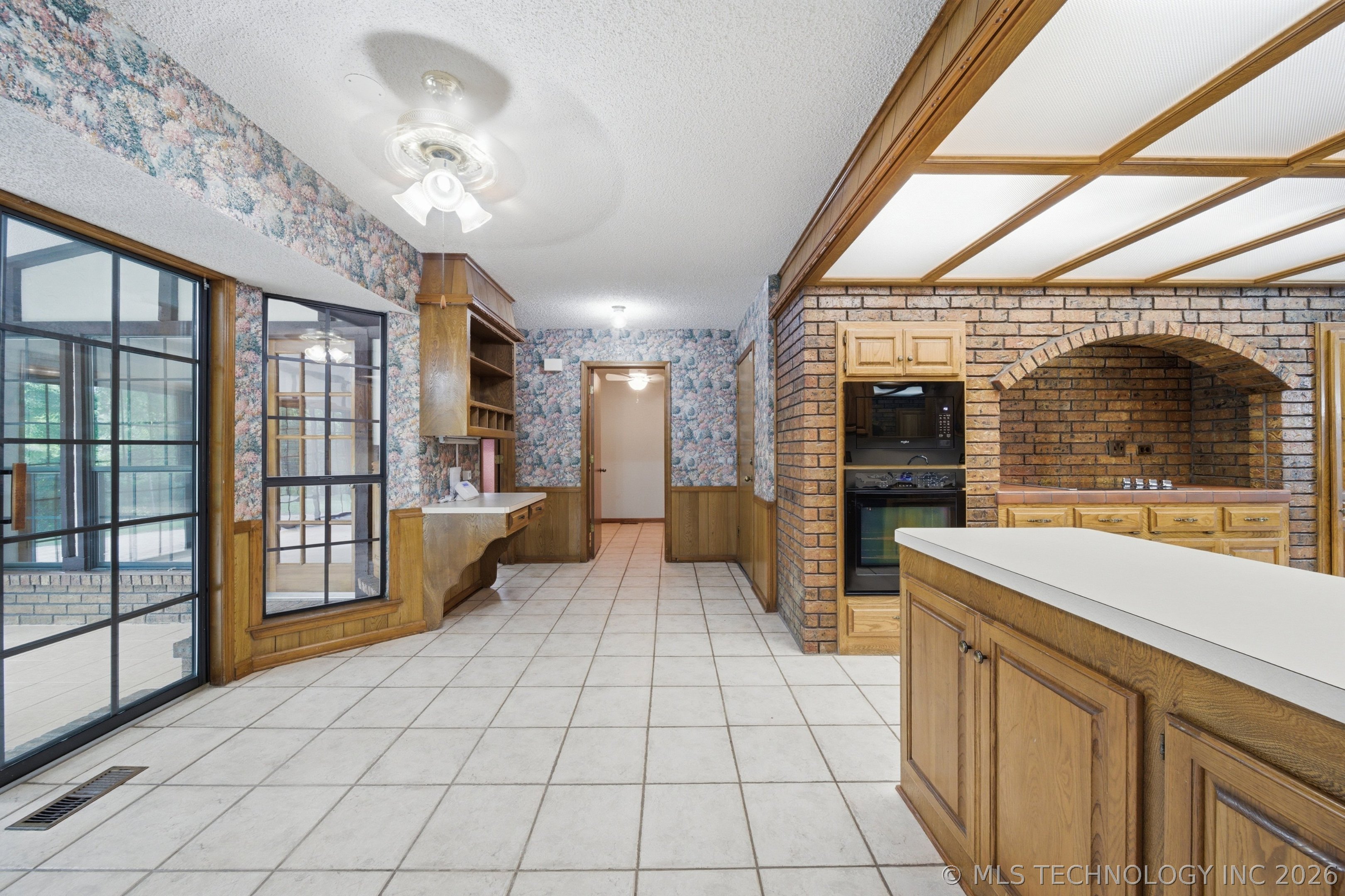 8016 S Irvington Avenue Tulsa OK 74136