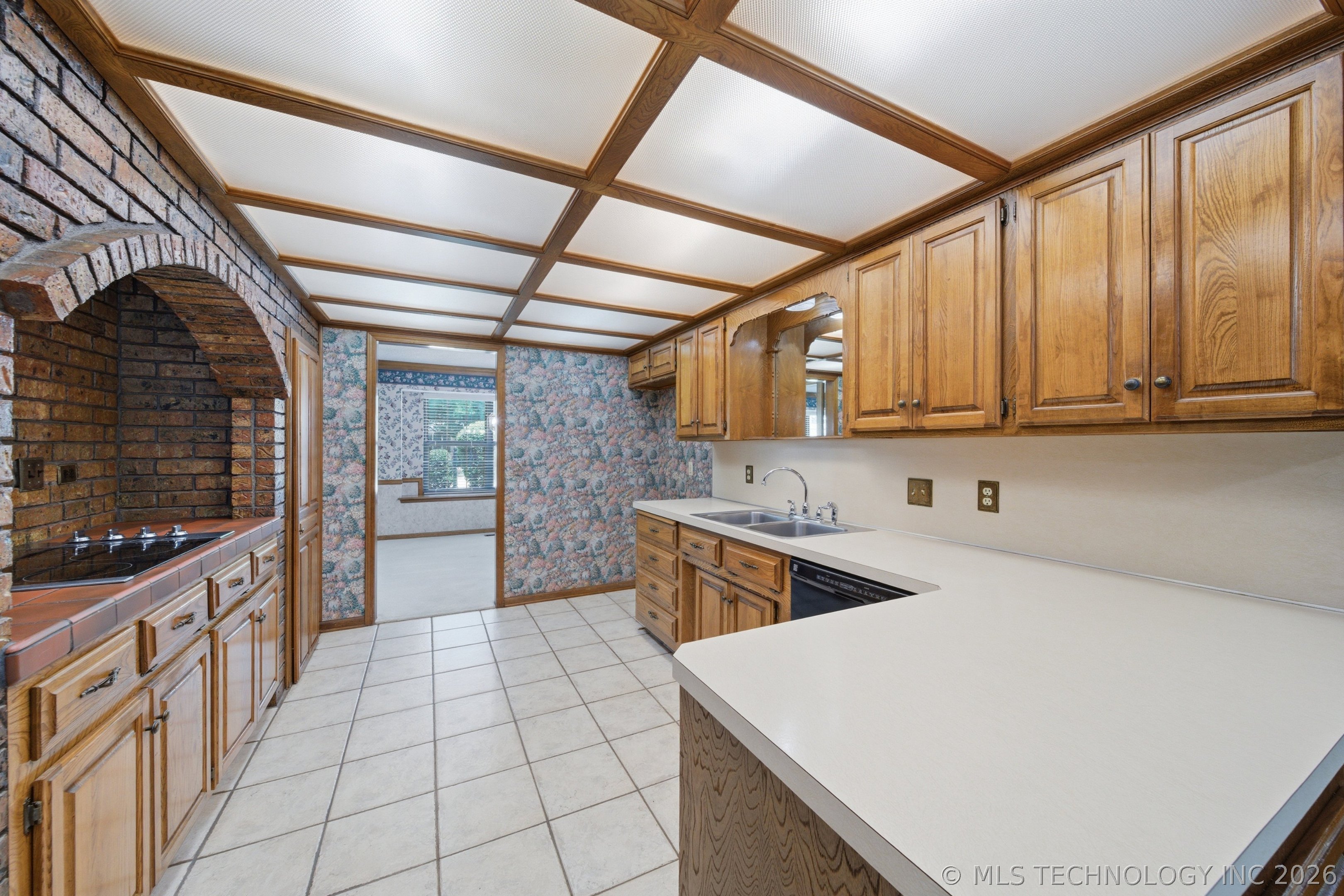 8016 S Irvington Avenue Tulsa OK 74136