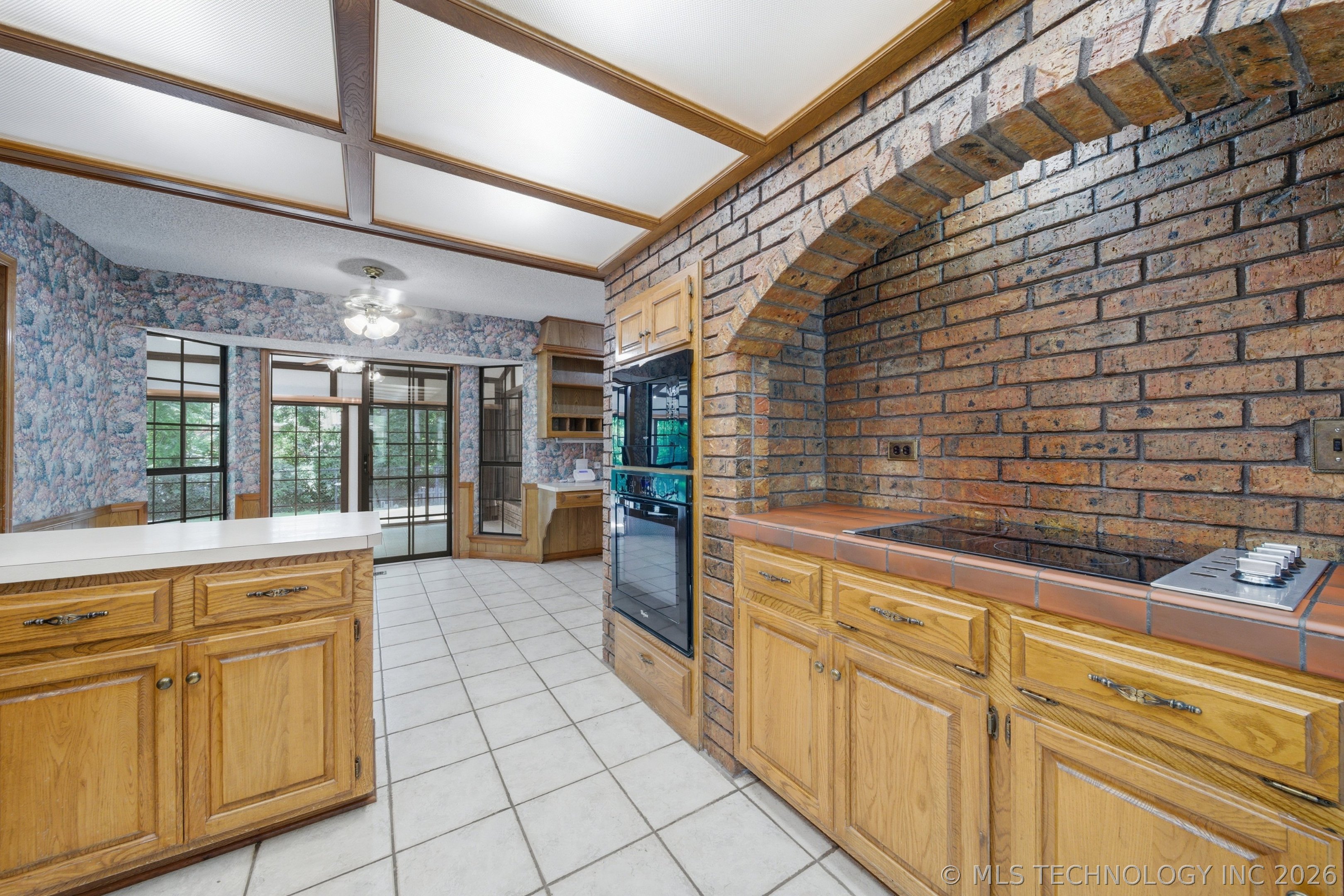 8016 S Irvington Avenue Tulsa OK 74136