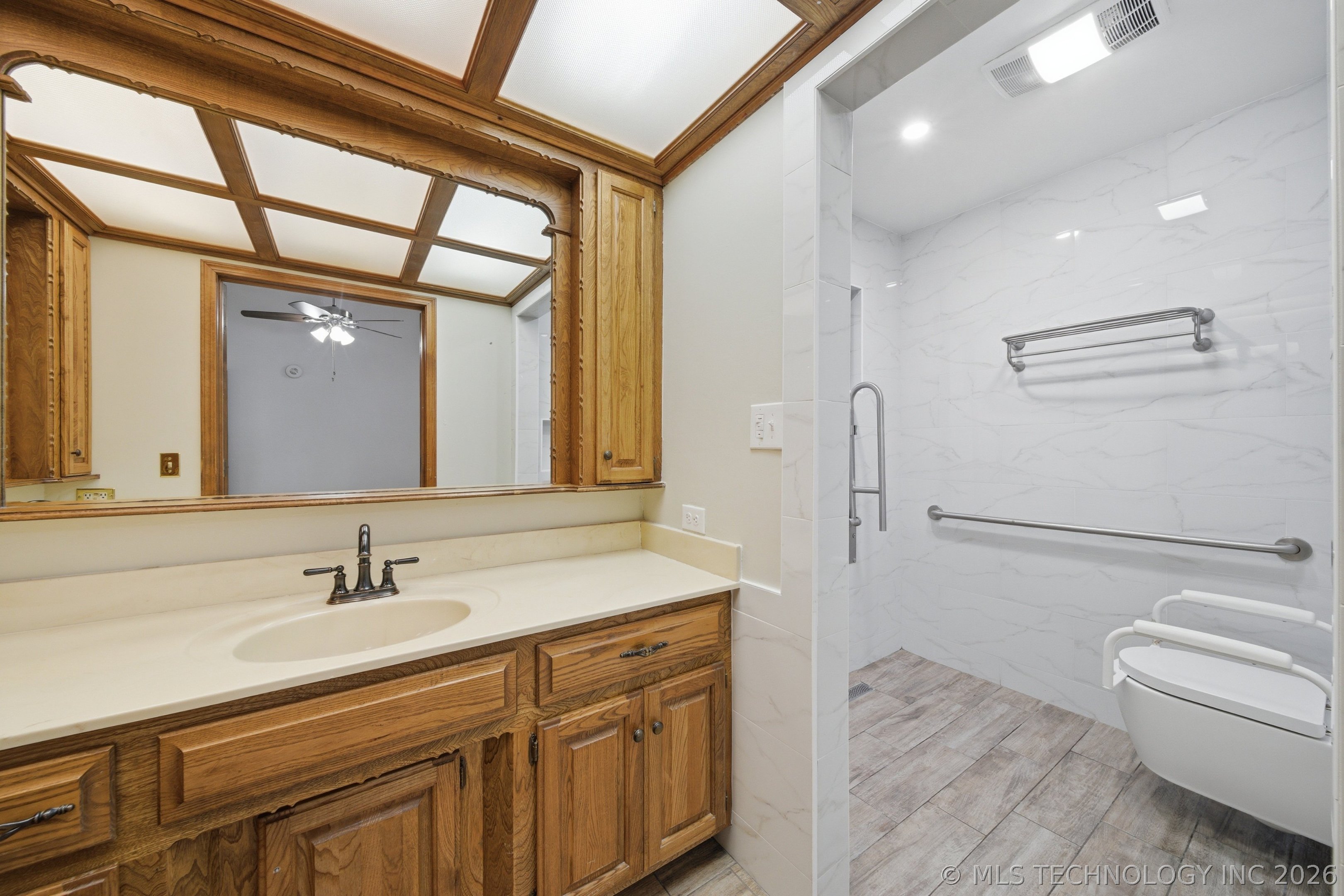 8016 S Irvington Avenue Tulsa OK 74136