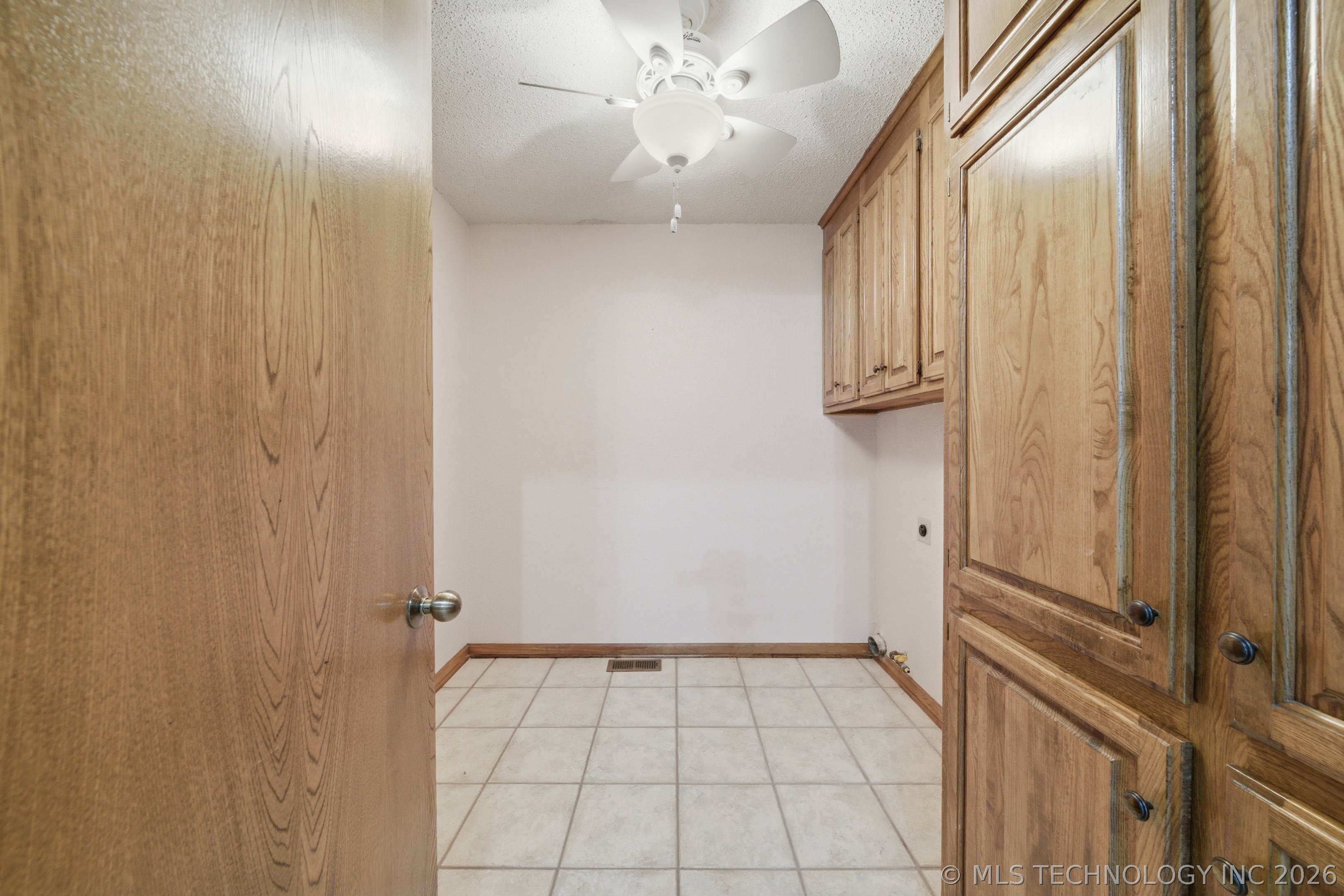 8016 S Irvington Avenue Tulsa OK 74136