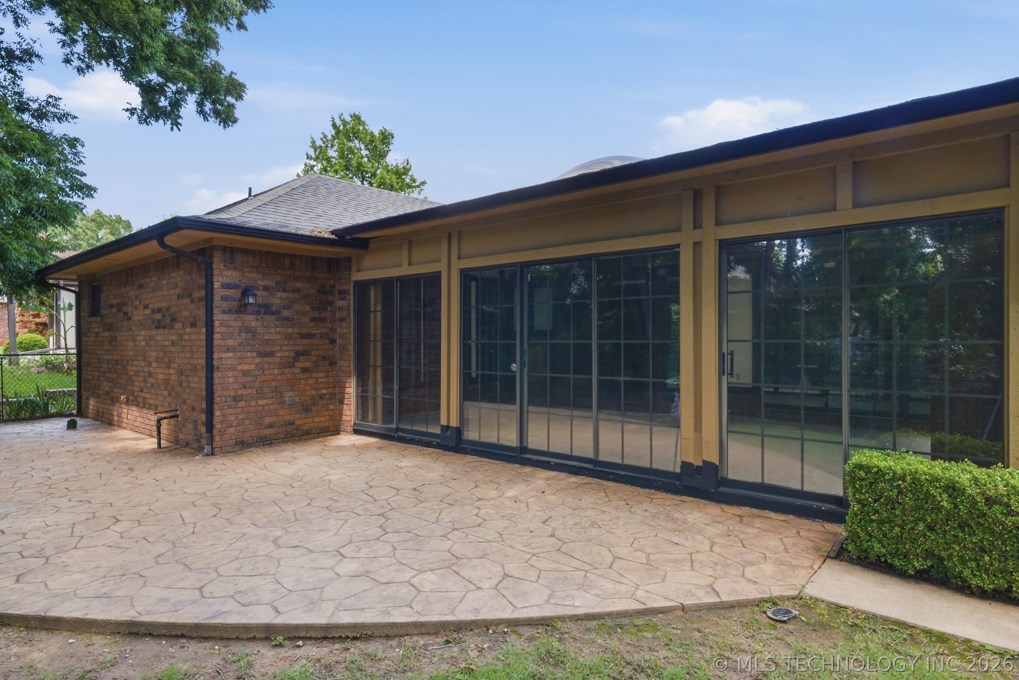 8016 S Irvington Avenue Tulsa OK 74136