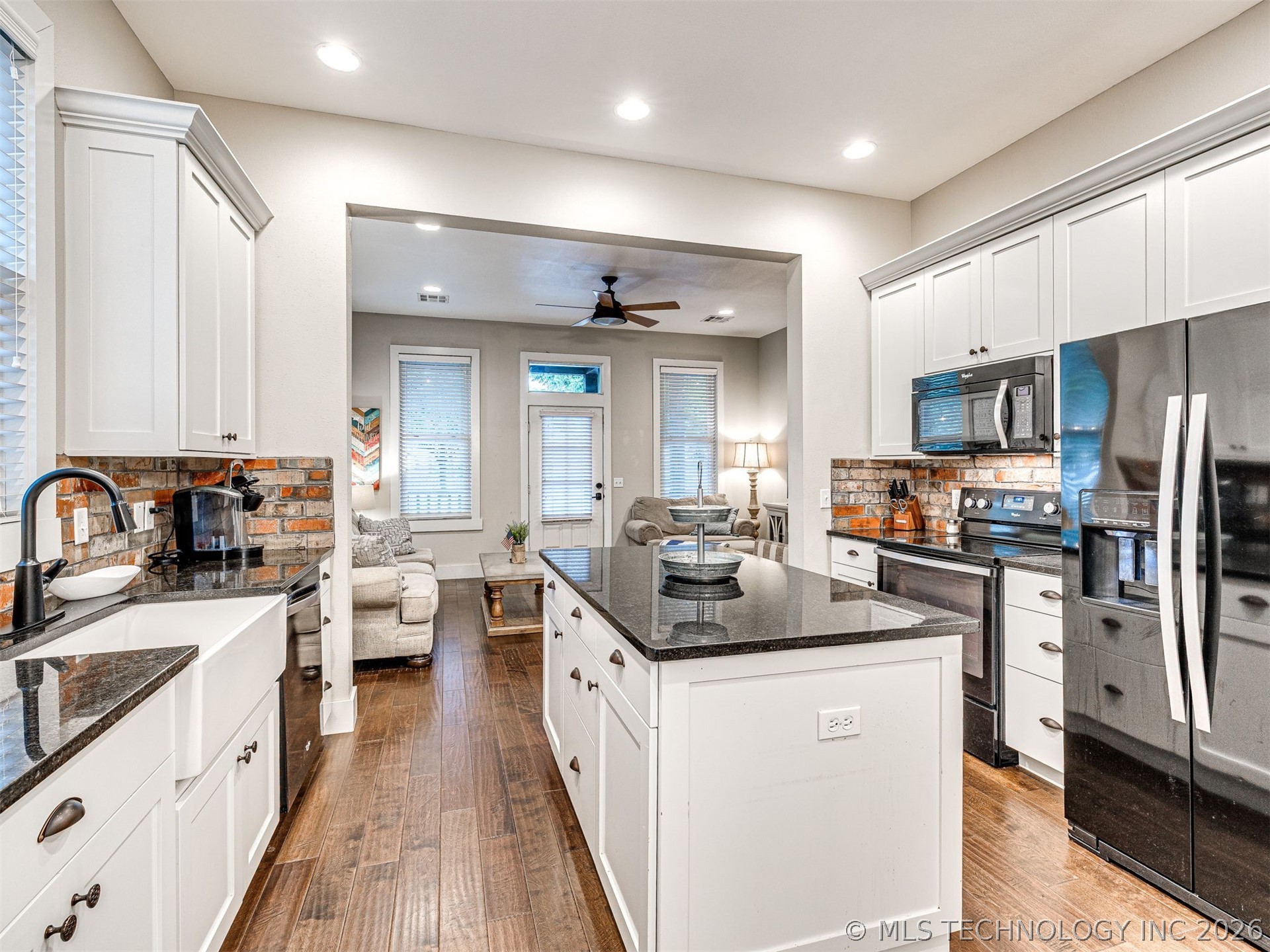48 Park Street Carlton Landing OK 74432