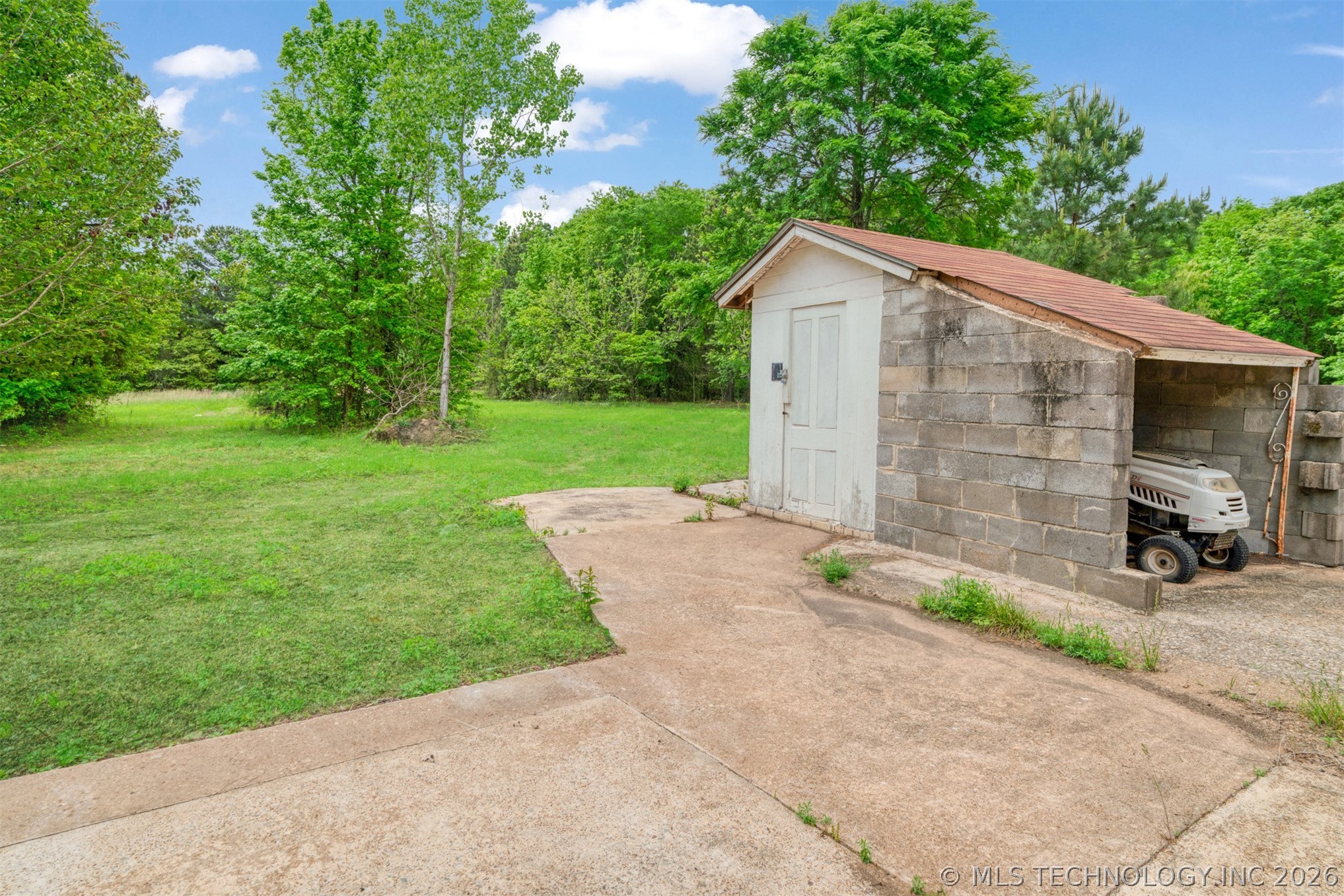 3546 E 2000 Road Sawyer OK 74743