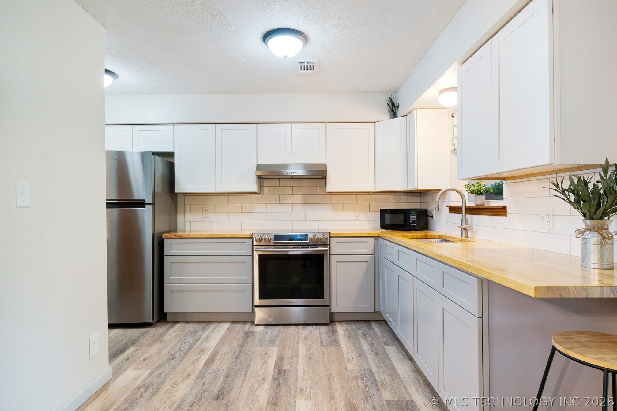 3546 E 2000 Road Sawyer OK 74743