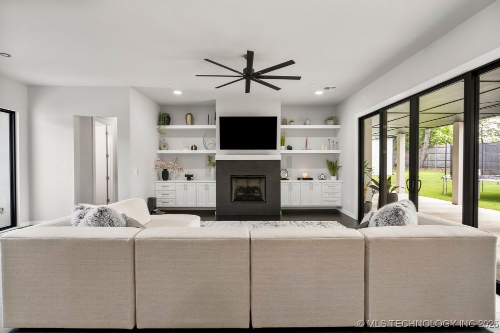 7405 S Chestnut Avenue Broken Arrow OK 74011