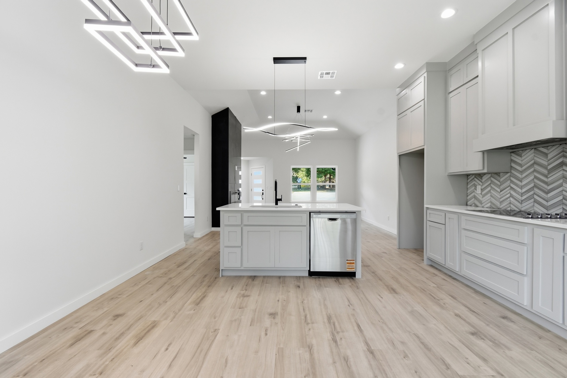4001 Rolling Oaks Drive Tulsa OK 74107