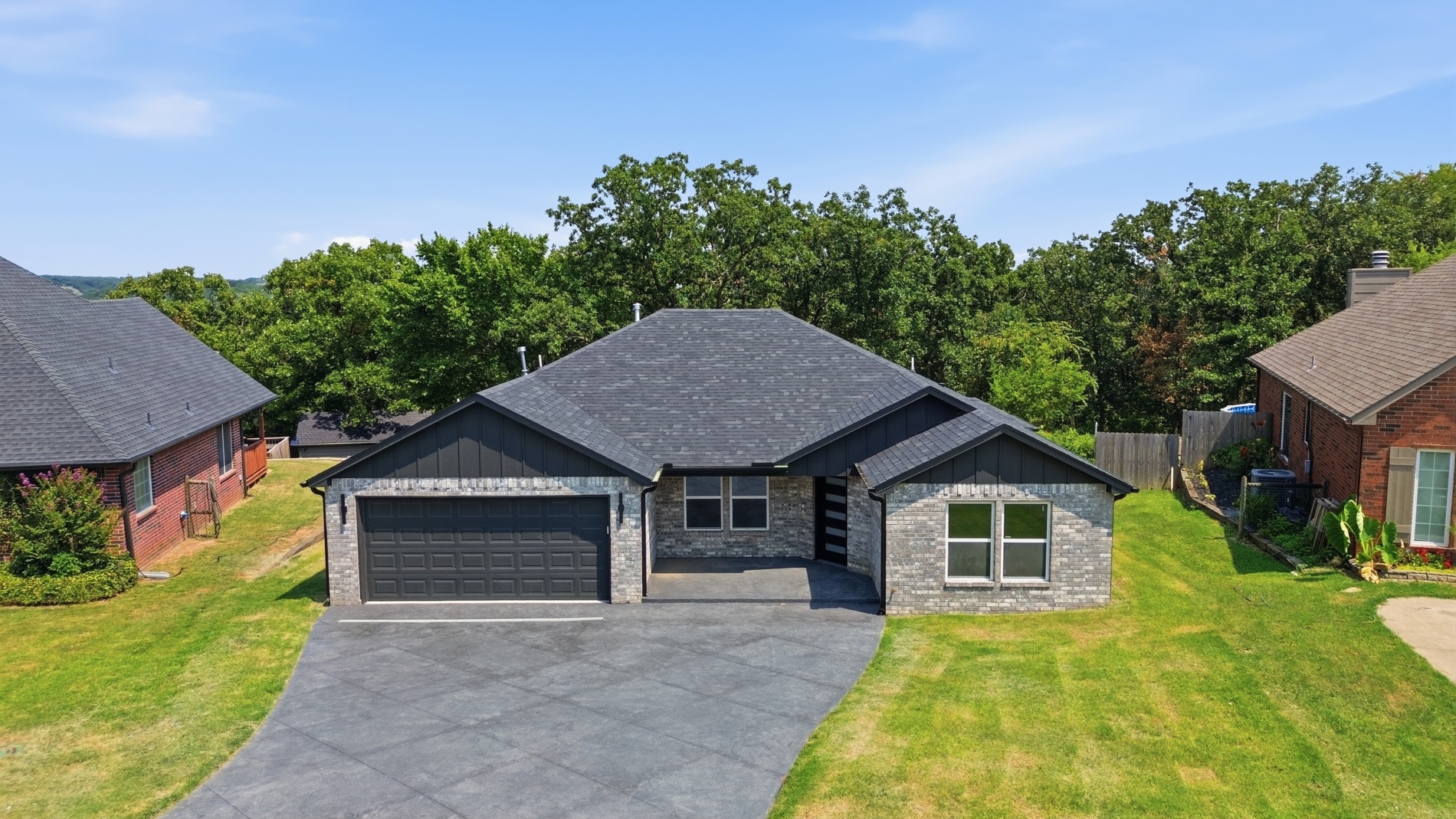 4001 Rolling Oaks Drive Tulsa OK 74107