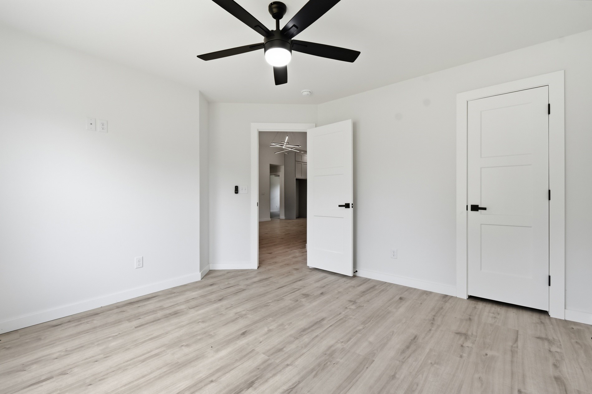 4001 Rolling Oaks Drive Tulsa OK 74107