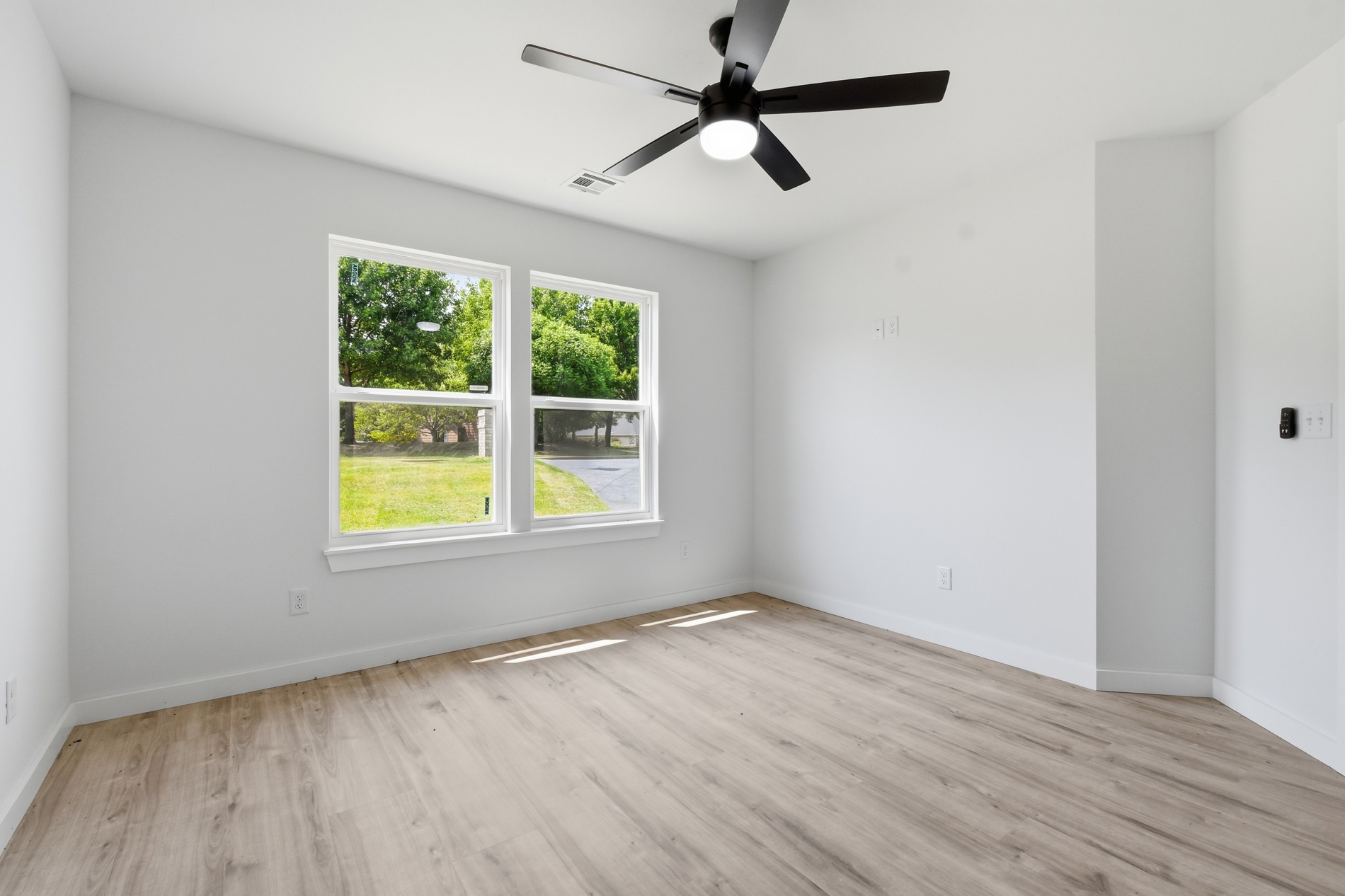 4001 Rolling Oaks Drive Tulsa OK 74107