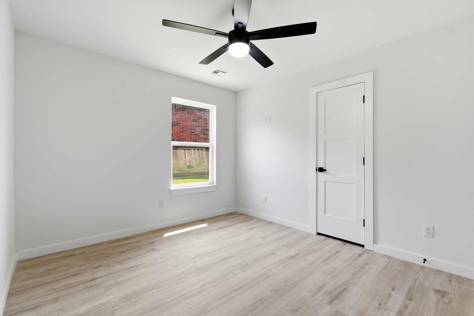 4001 Rolling Oaks Drive Tulsa OK 74107