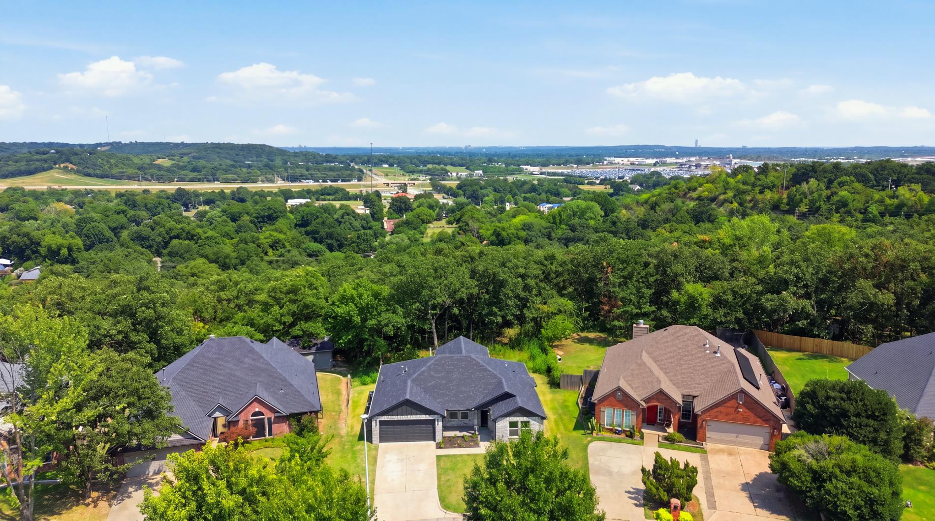 4001 Rolling Oaks Drive Tulsa OK 74107