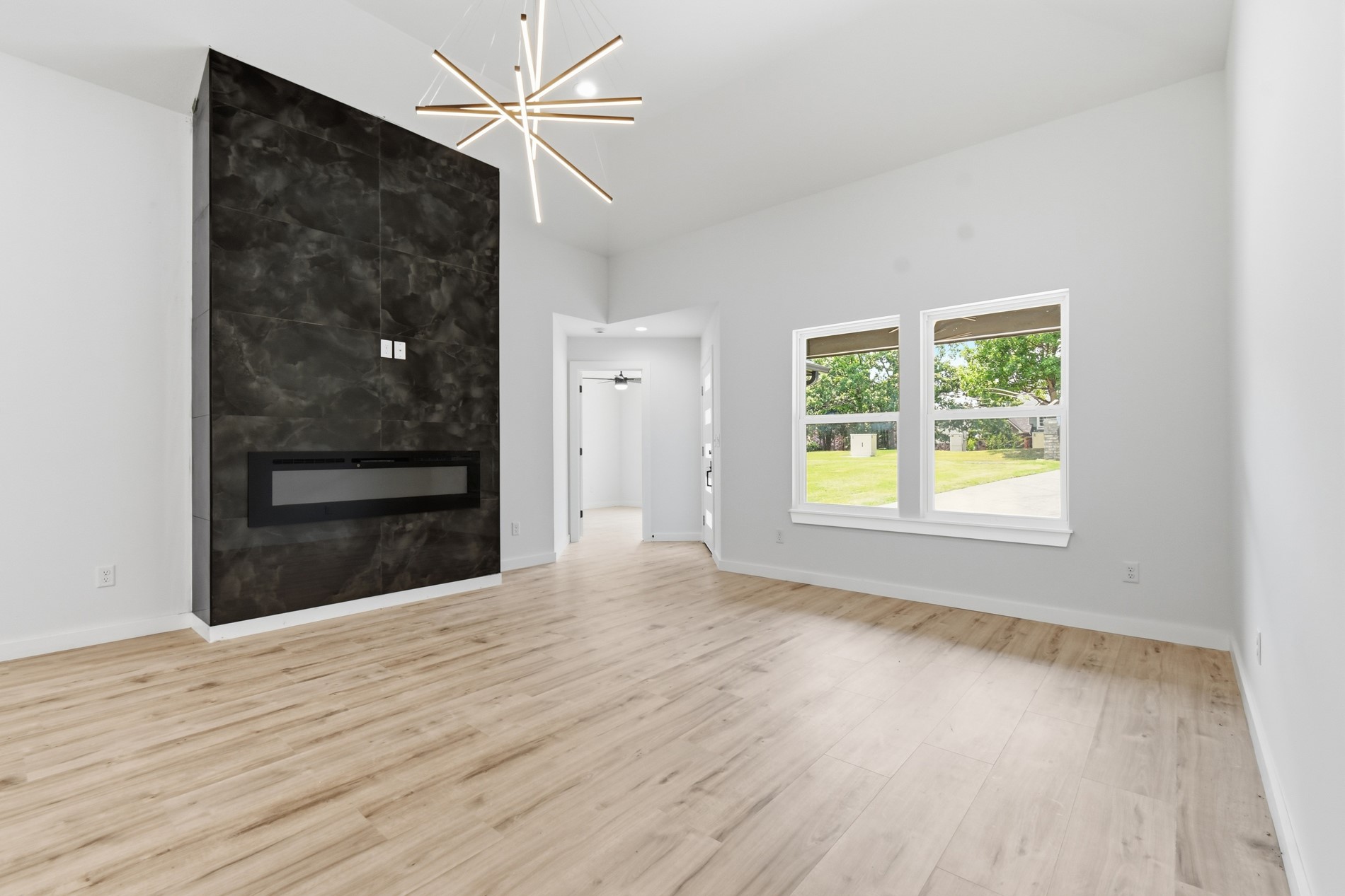 4001 Rolling Oaks Drive Tulsa OK 74107