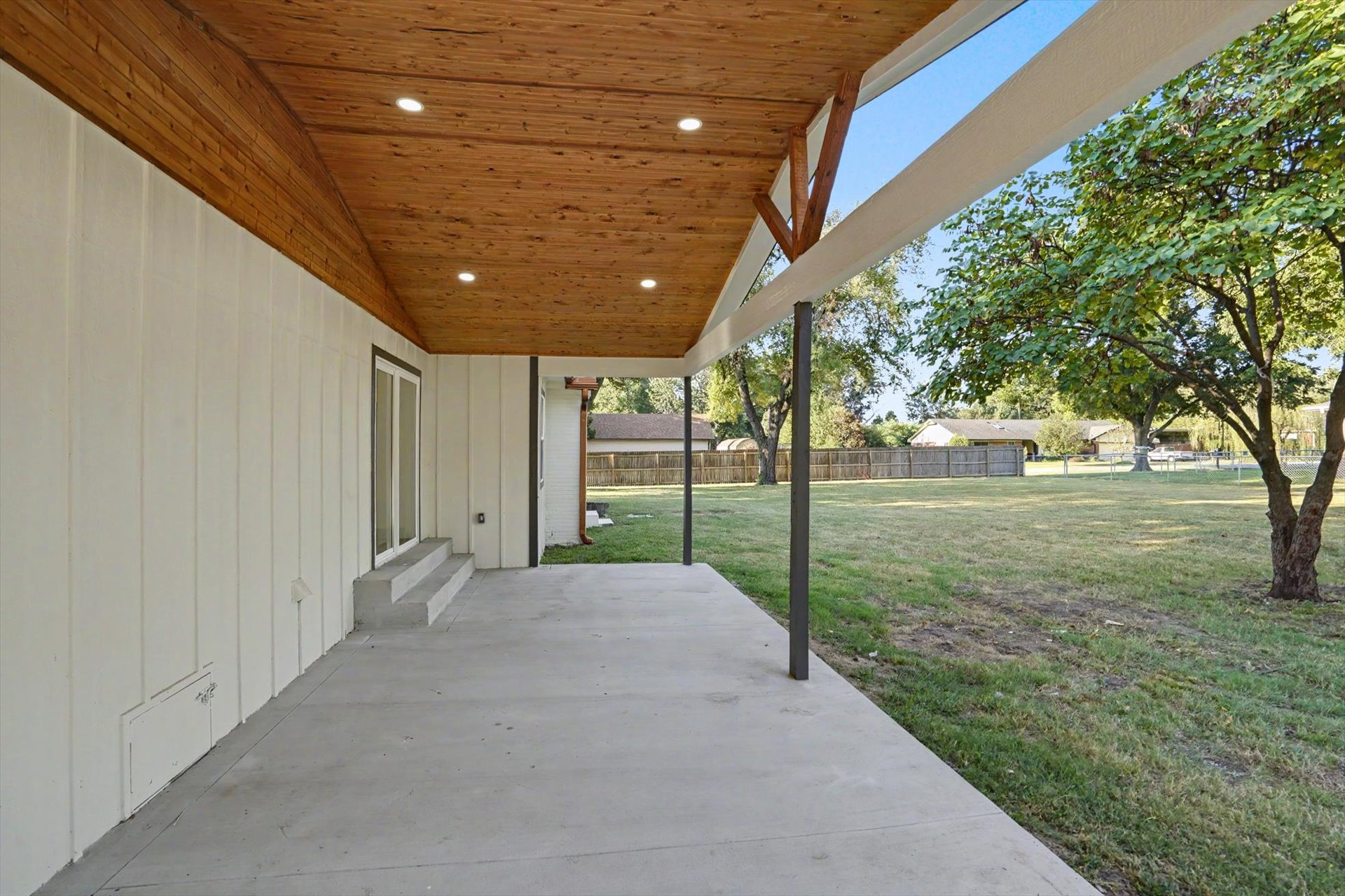 748 S 87th Eastavenue Tulsa OK 74112