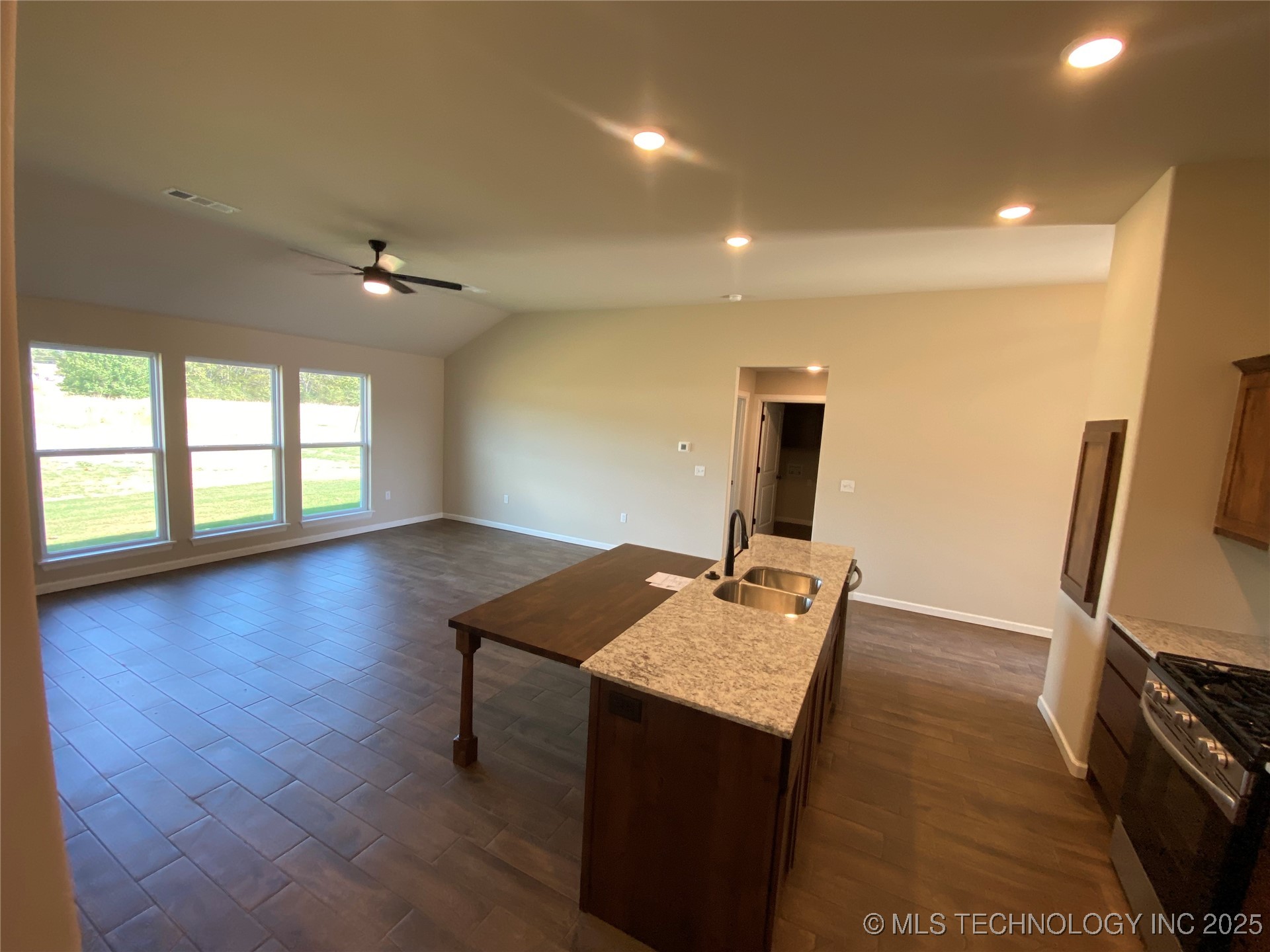 408 NW 7th Street Wagoner OK 74467