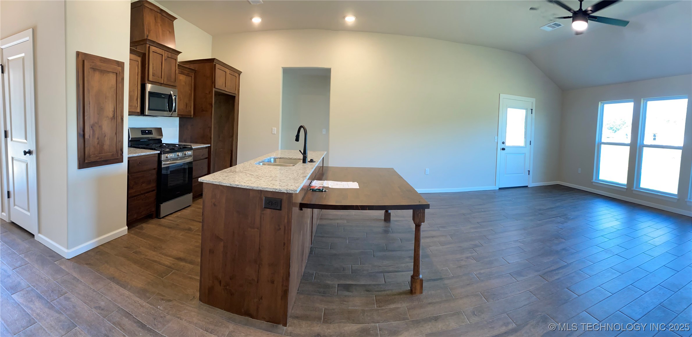 408 NW 7th Street Wagoner OK 74467