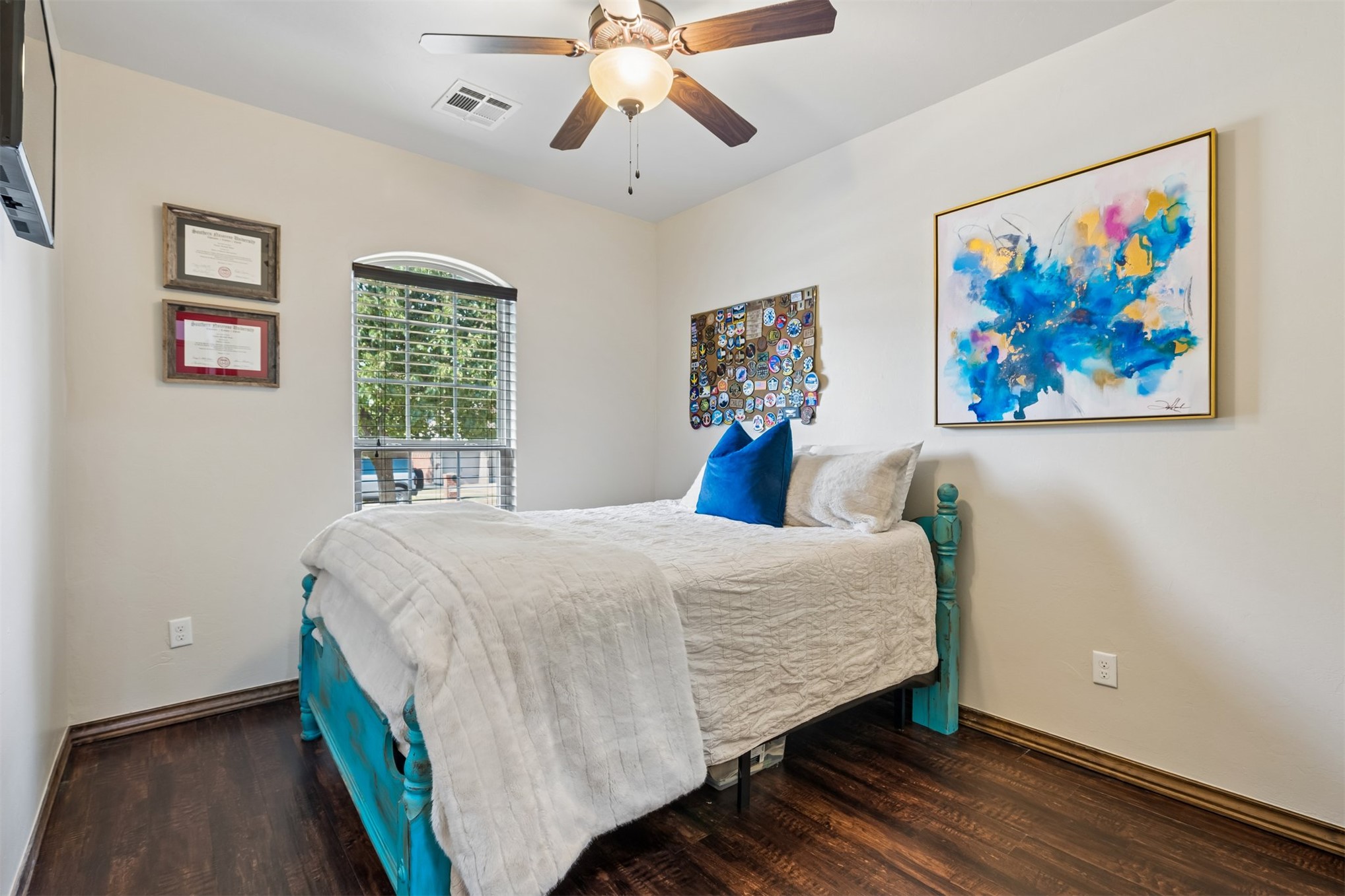 636 NE 23rd Moore OK 73160