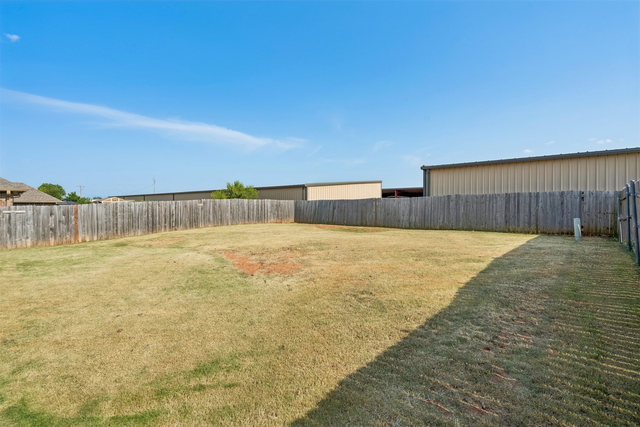 636 NE 23rd Moore OK 73160
