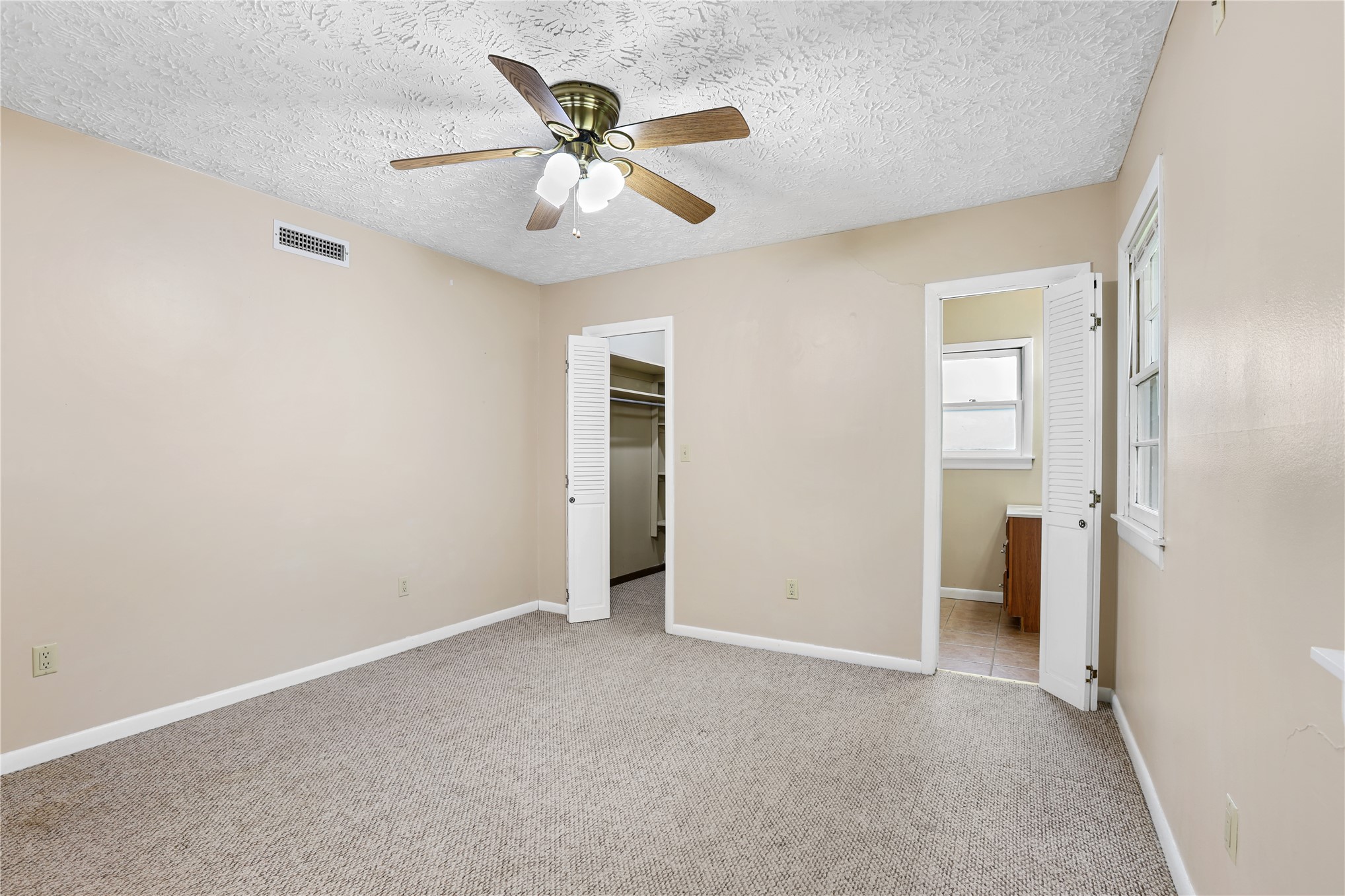 901 SE 1st Pryor OK 74361