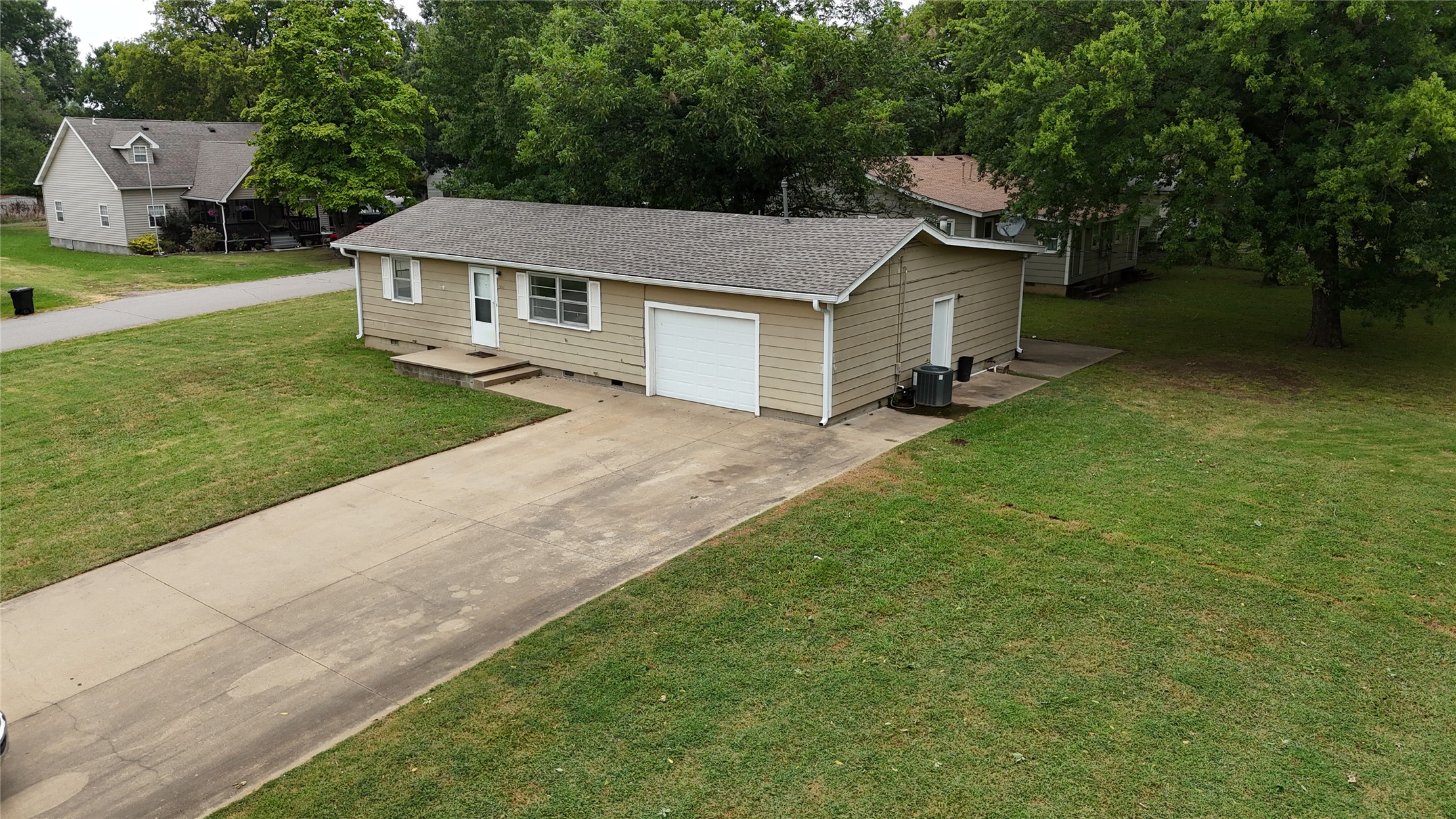 901 SE 1st Pryor OK 74361