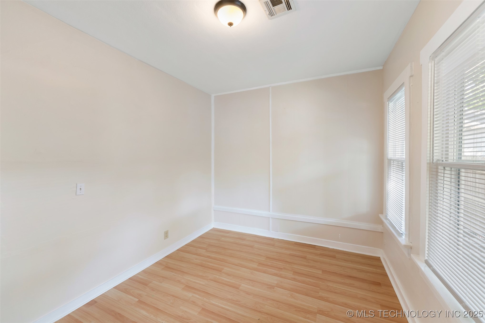 513 N Main Street Sand Springs OK 74063
