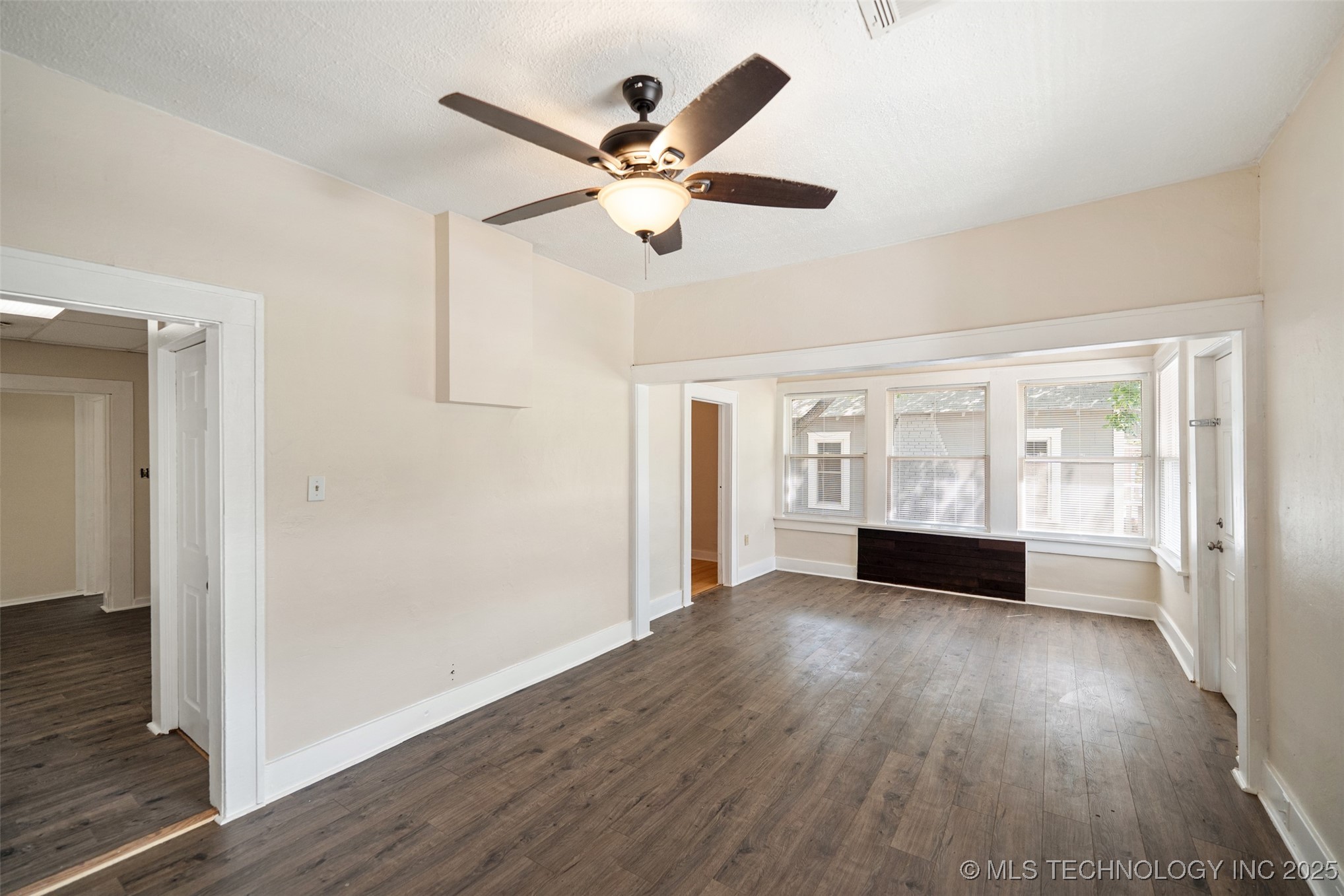 513 N Main Street Sand Springs OK 74063