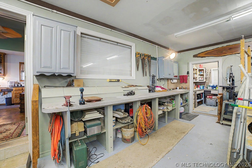 26586 S 4330 Road Vinita OK 74301