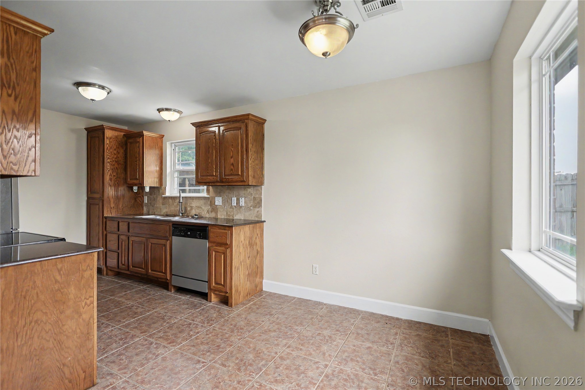 14240 N Mandy Road Tahlequah OK 74464
