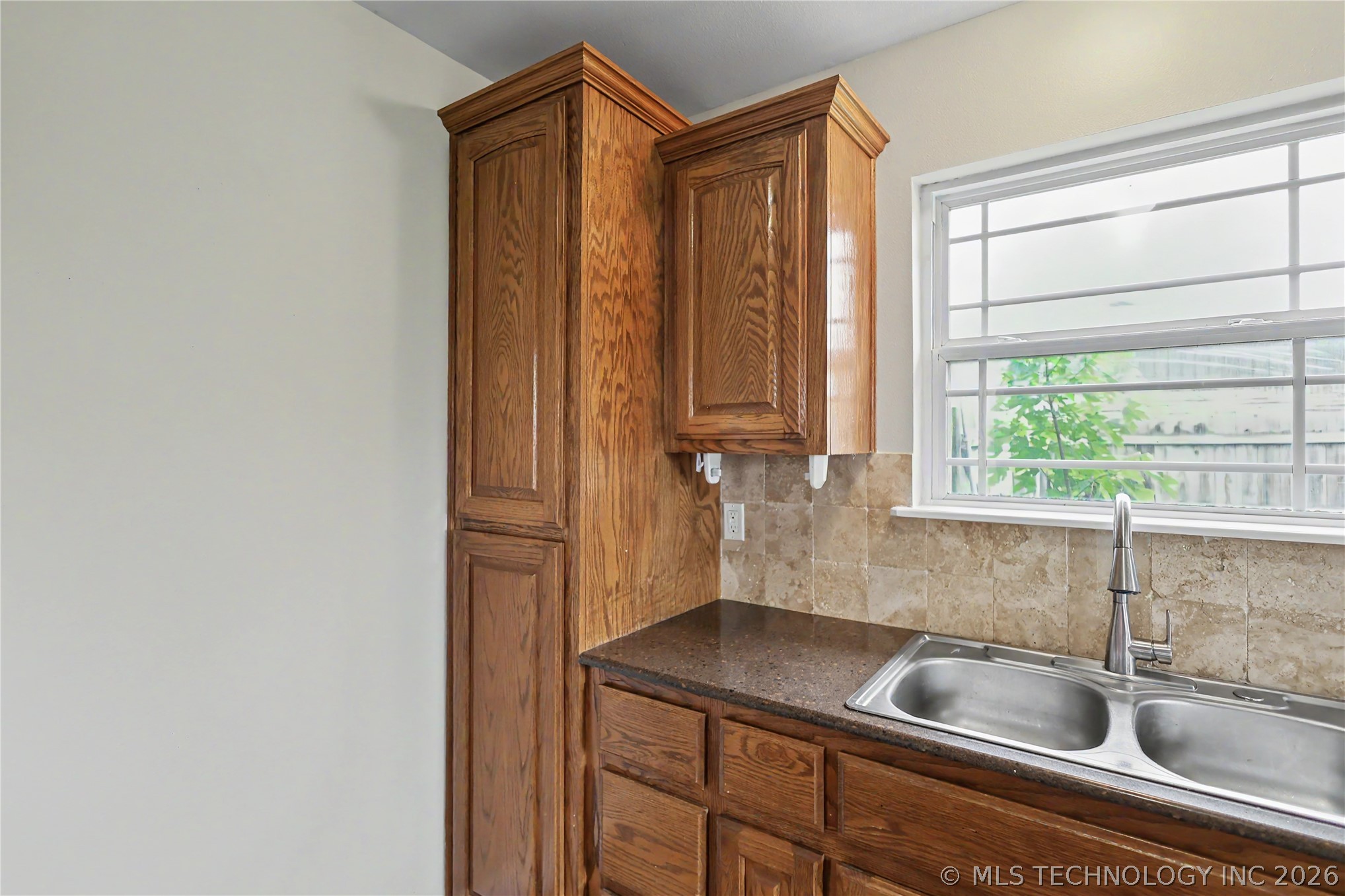 14240 N Mandy Road Tahlequah OK 74464