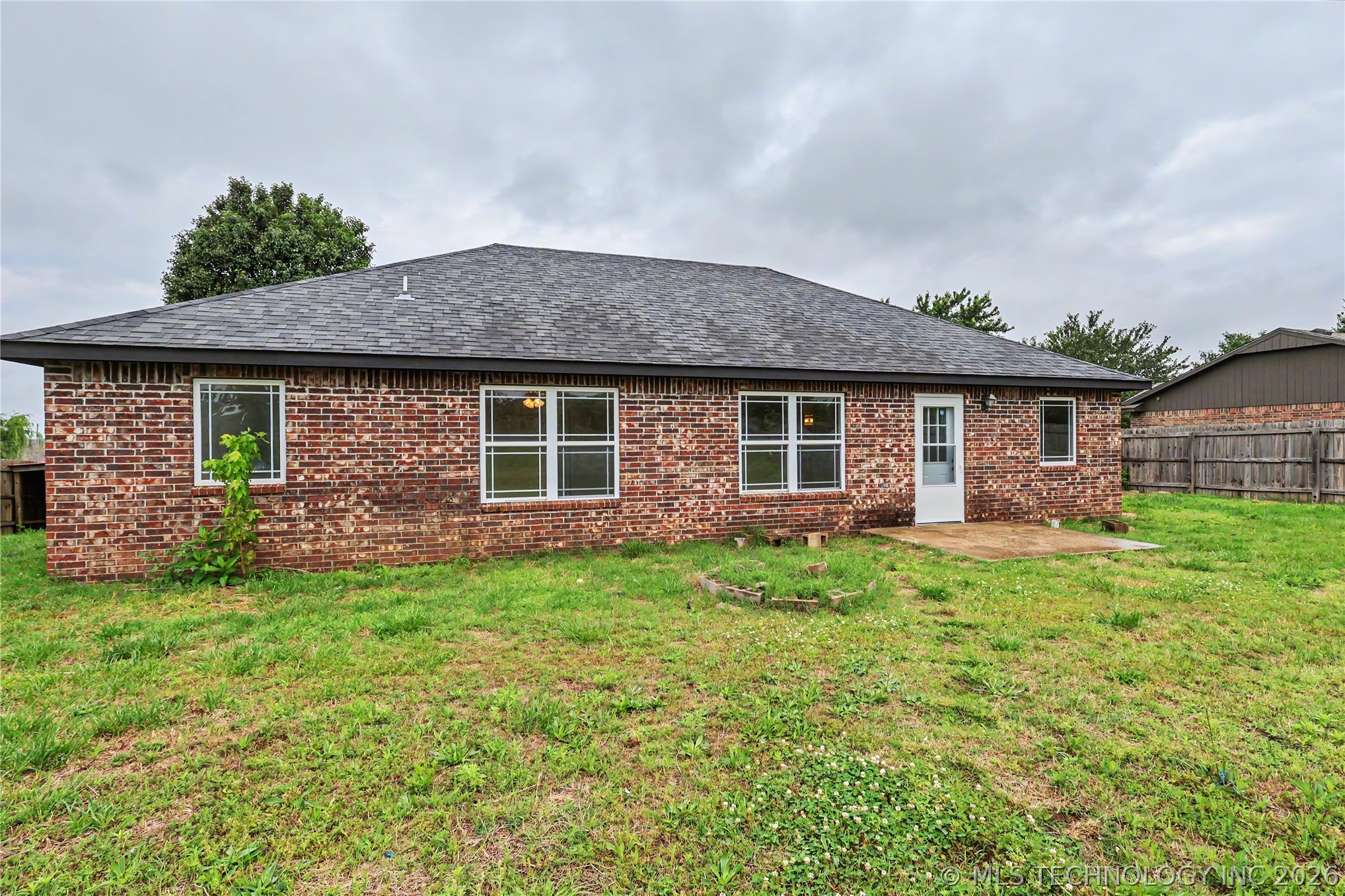 14240 N Mandy Road Tahlequah OK 74464