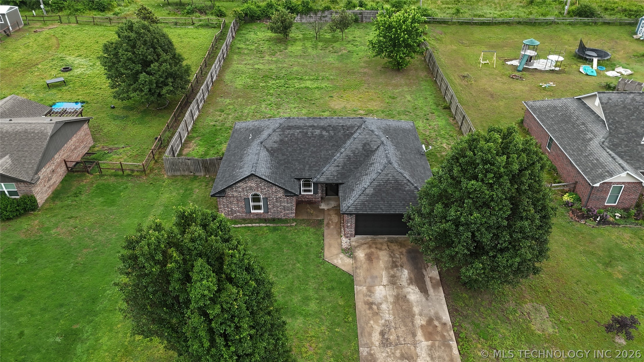 14240 N Mandy Road Tahlequah OK 74464