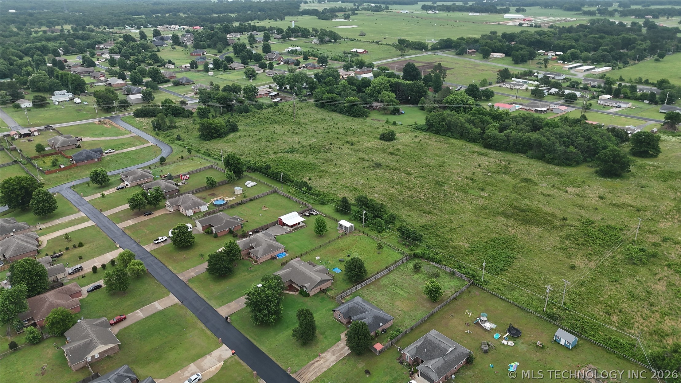 14240 N Mandy Road Tahlequah OK 74464