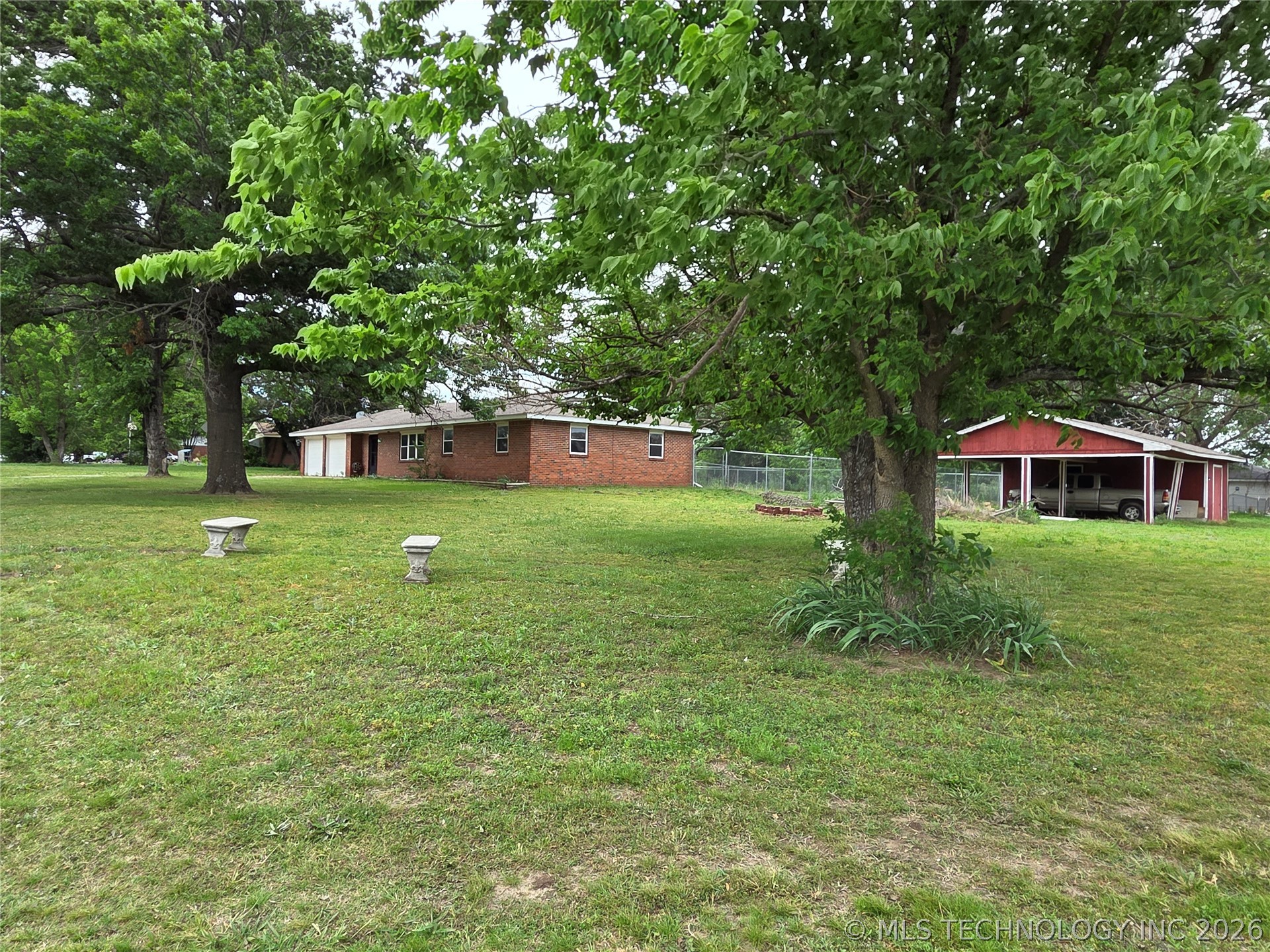 402 S Hickory Drive Copan OK 74022