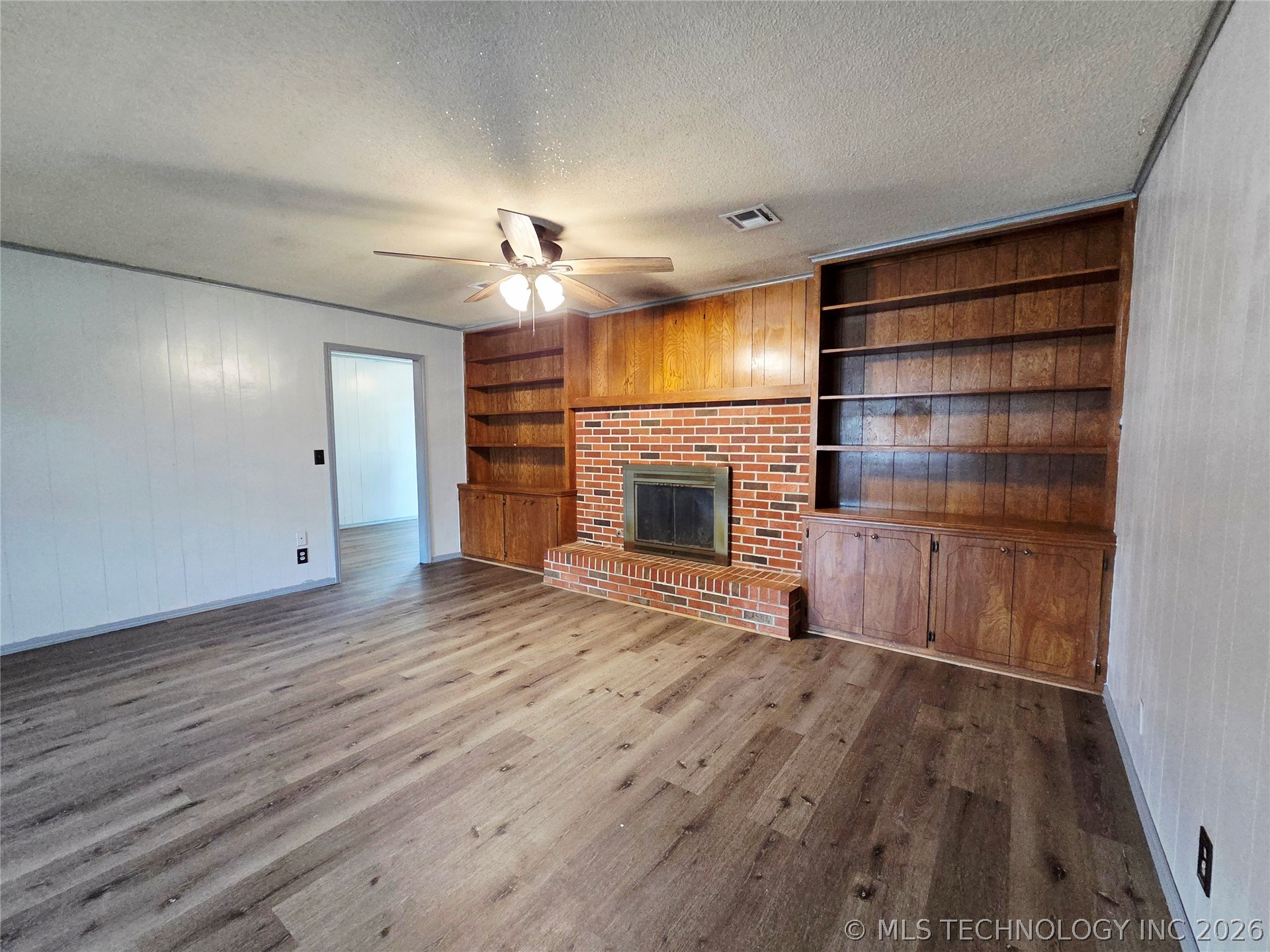 402 S Hickory Drive Copan OK 74022
