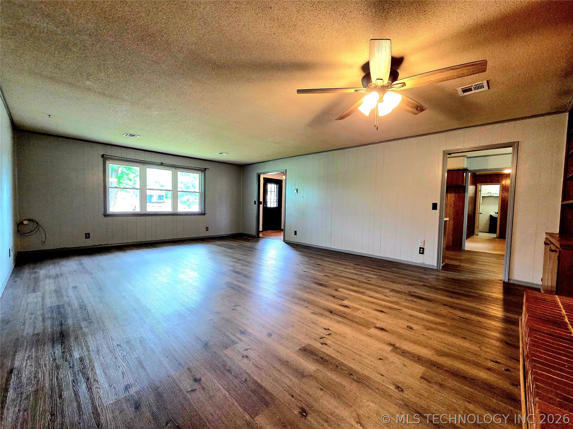 402 S Hickory Drive Copan OK 74022