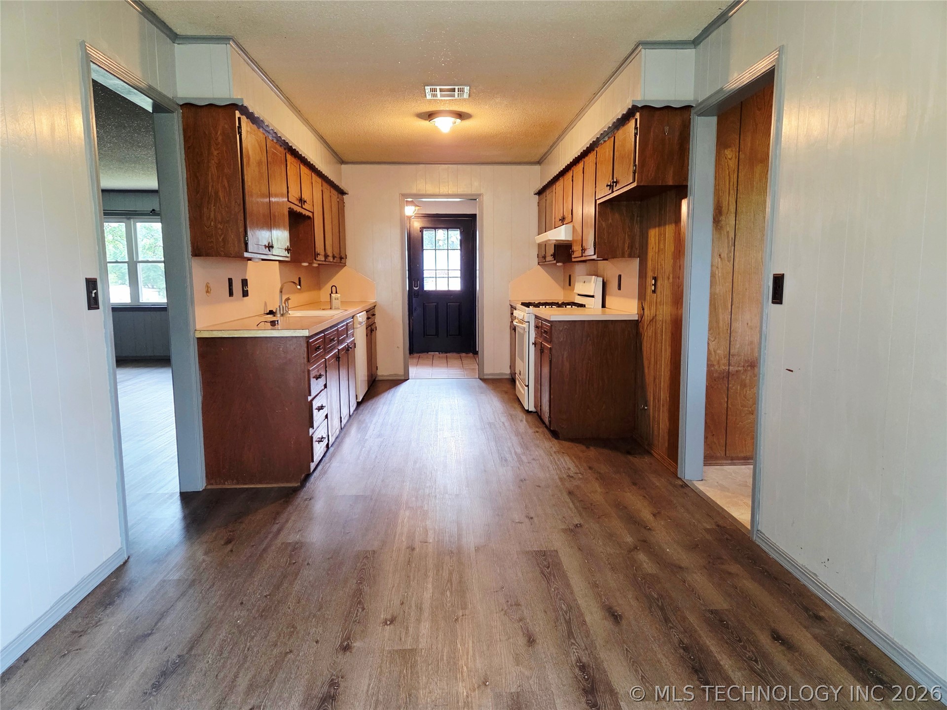402 S Hickory Drive Copan OK 74022