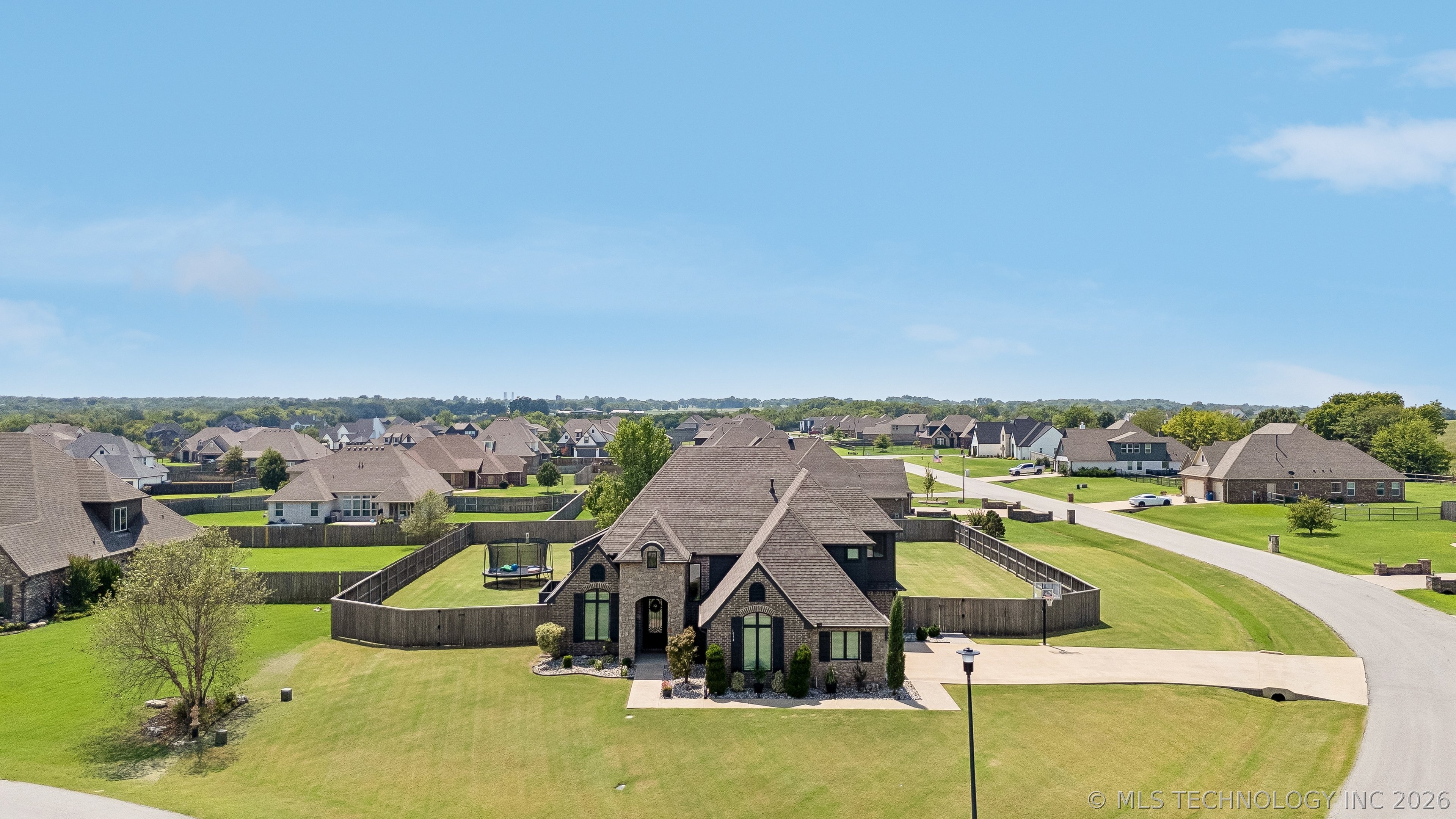 1914 E 172nd Street S Mounds OK 74047