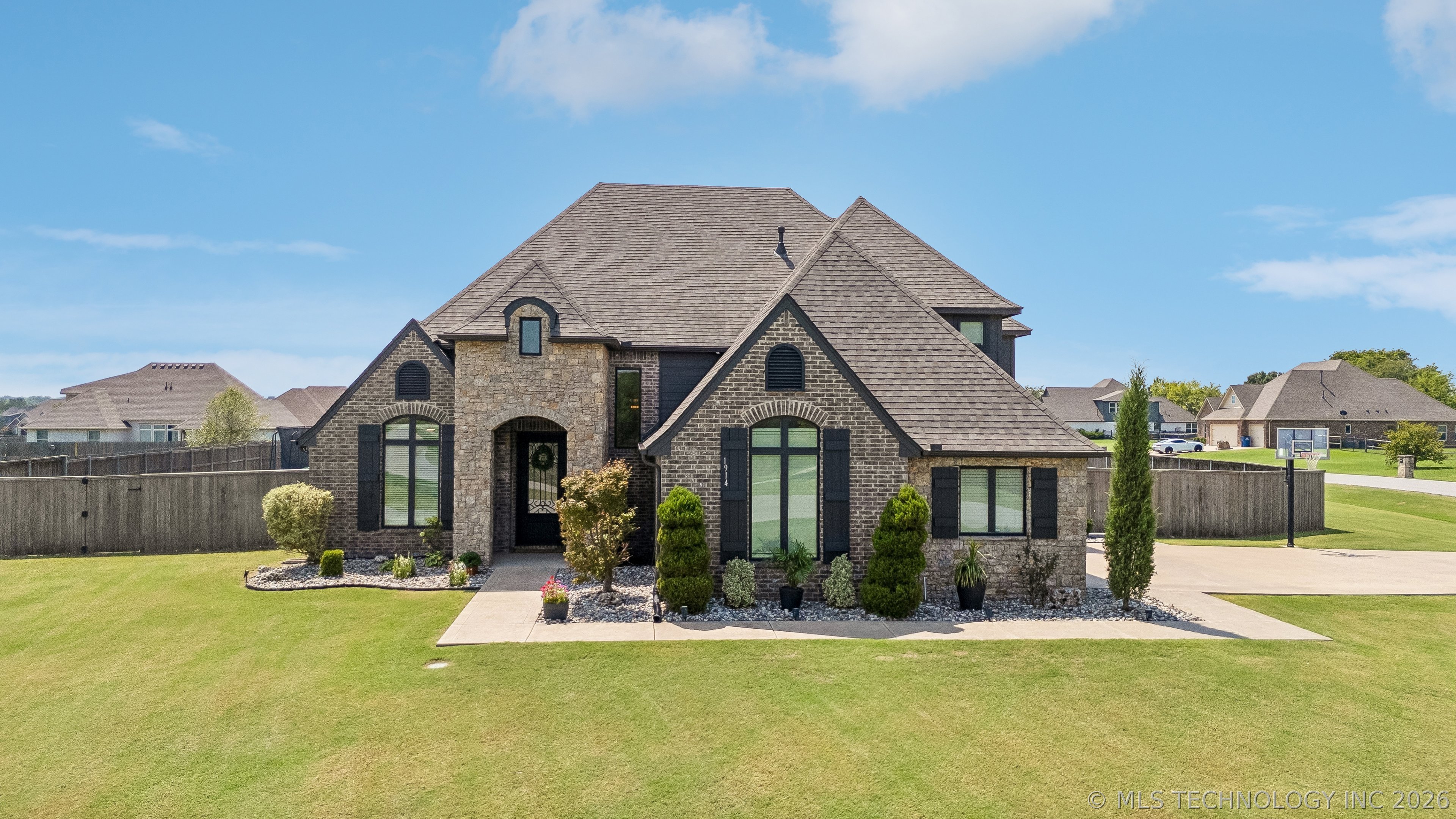 1914 E 172nd Street S Mounds OK 74047