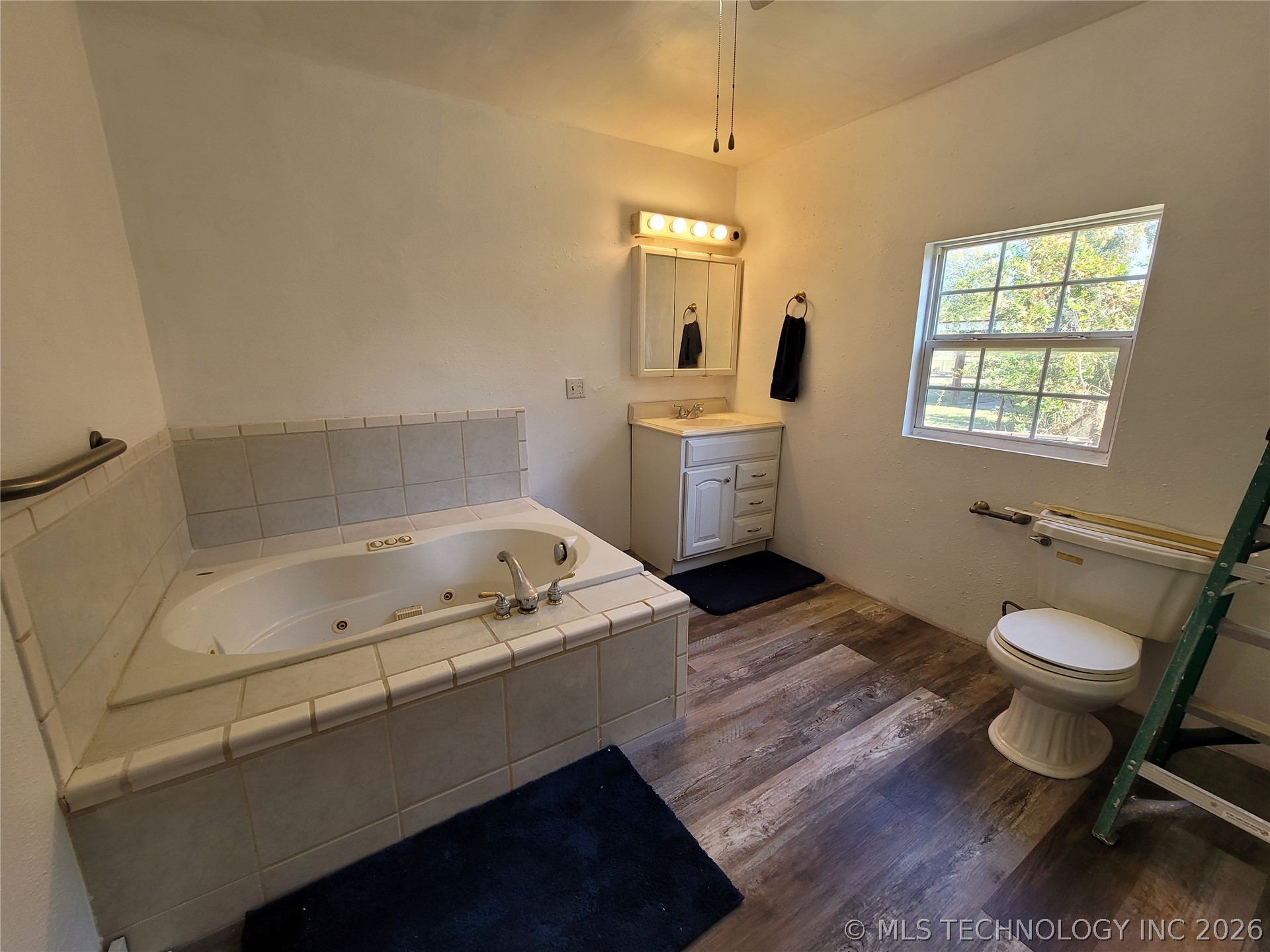 416036 La Vista Drive Checotah OK 74426