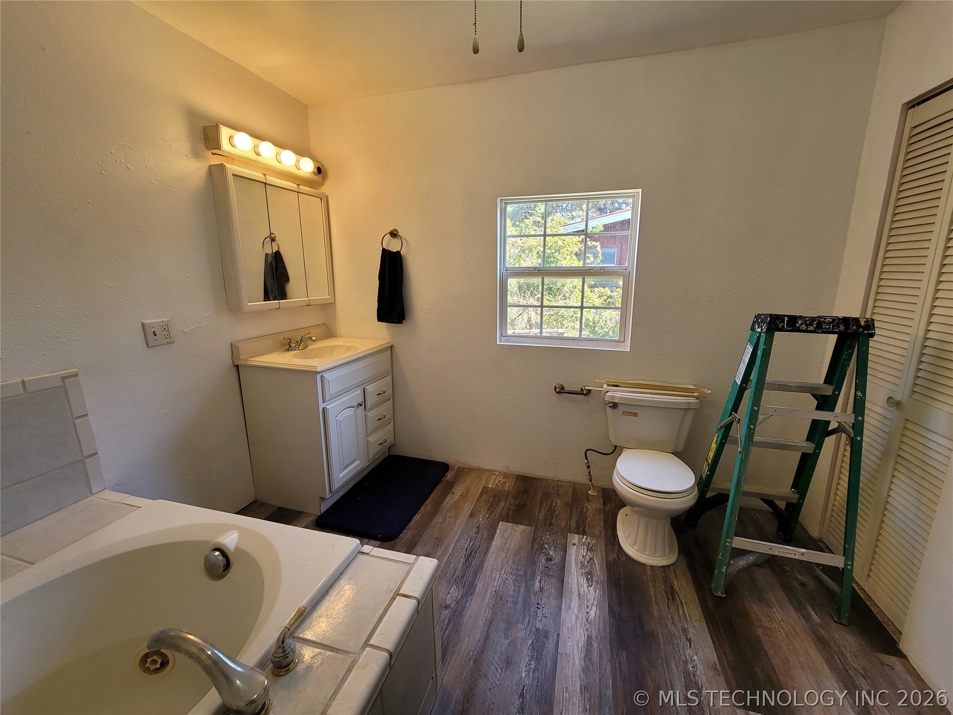 416036 La Vista Drive Checotah OK 74426