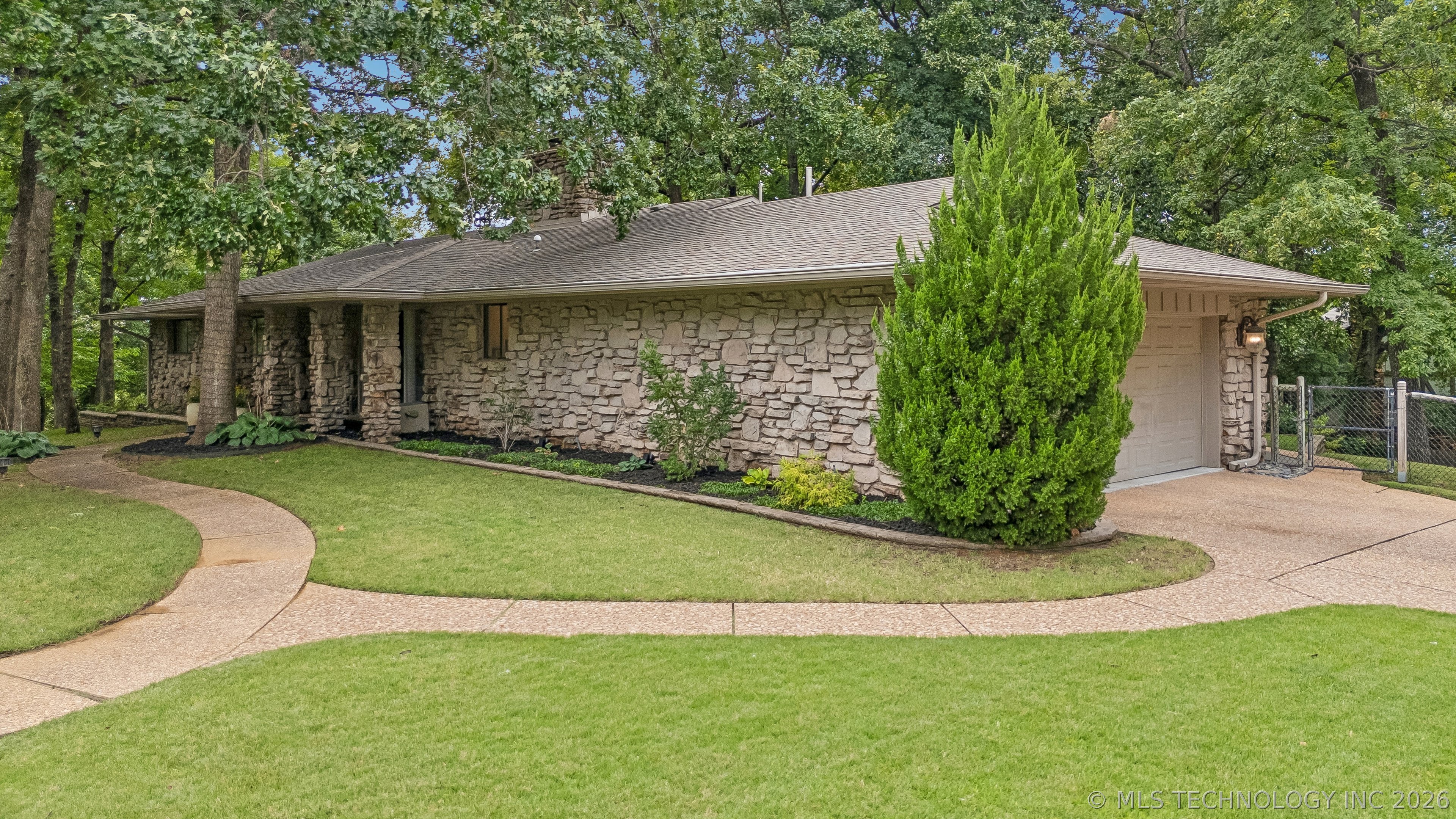3447 E 76th Street Tulsa OK 74136