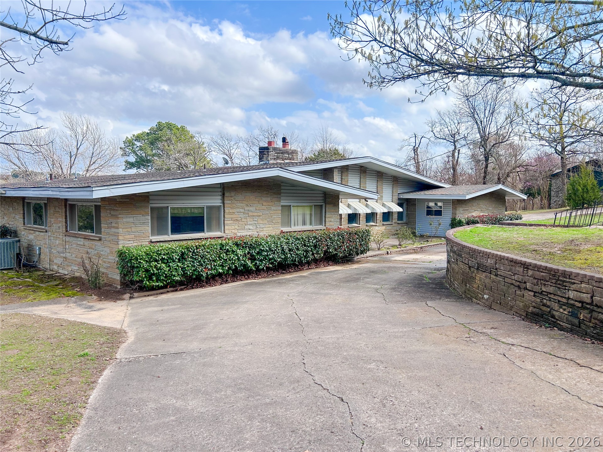 222 E Bk 705 Road Stigler OK 74462