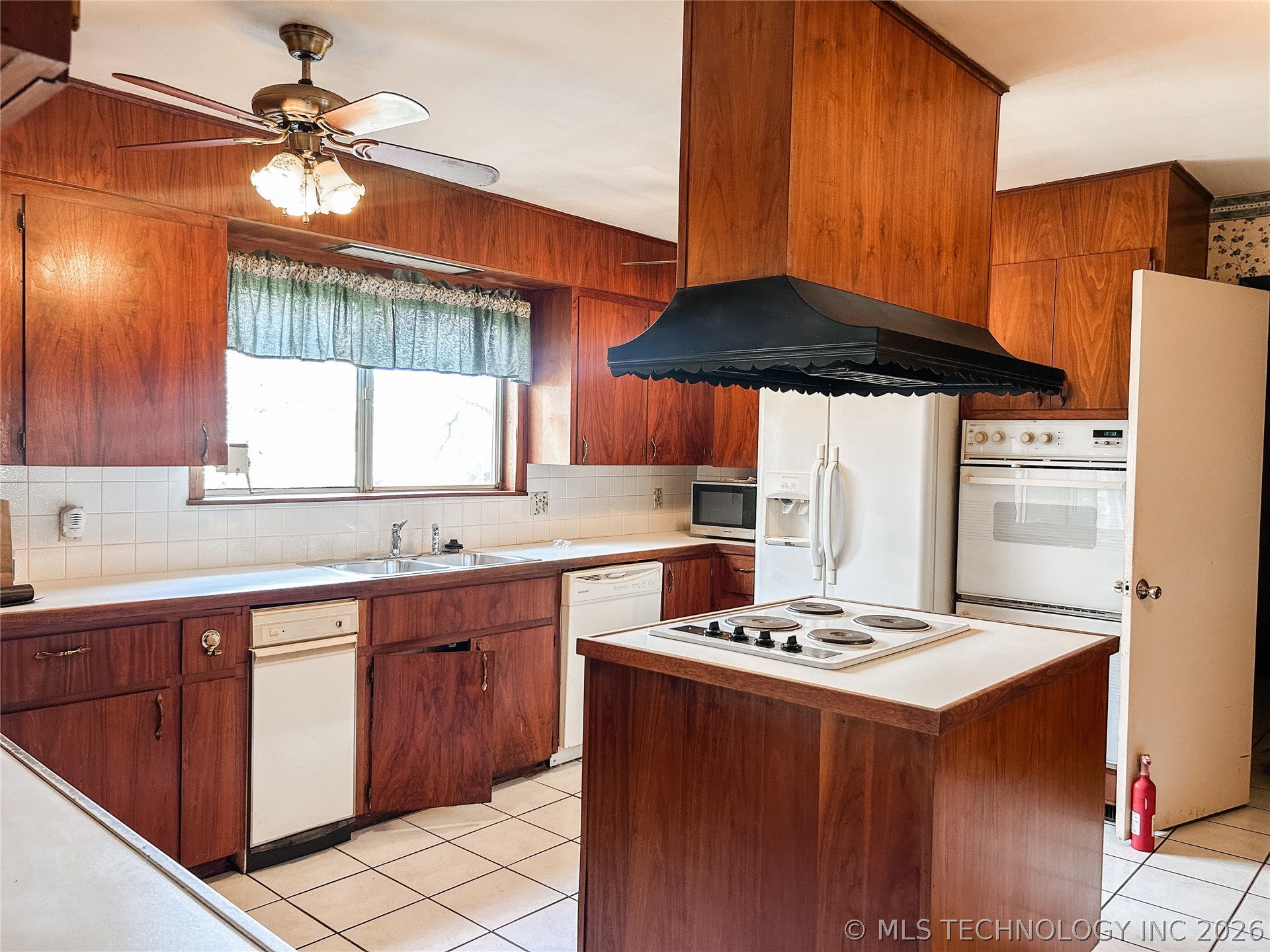 222 E Bk 705 Road Stigler OK 74462