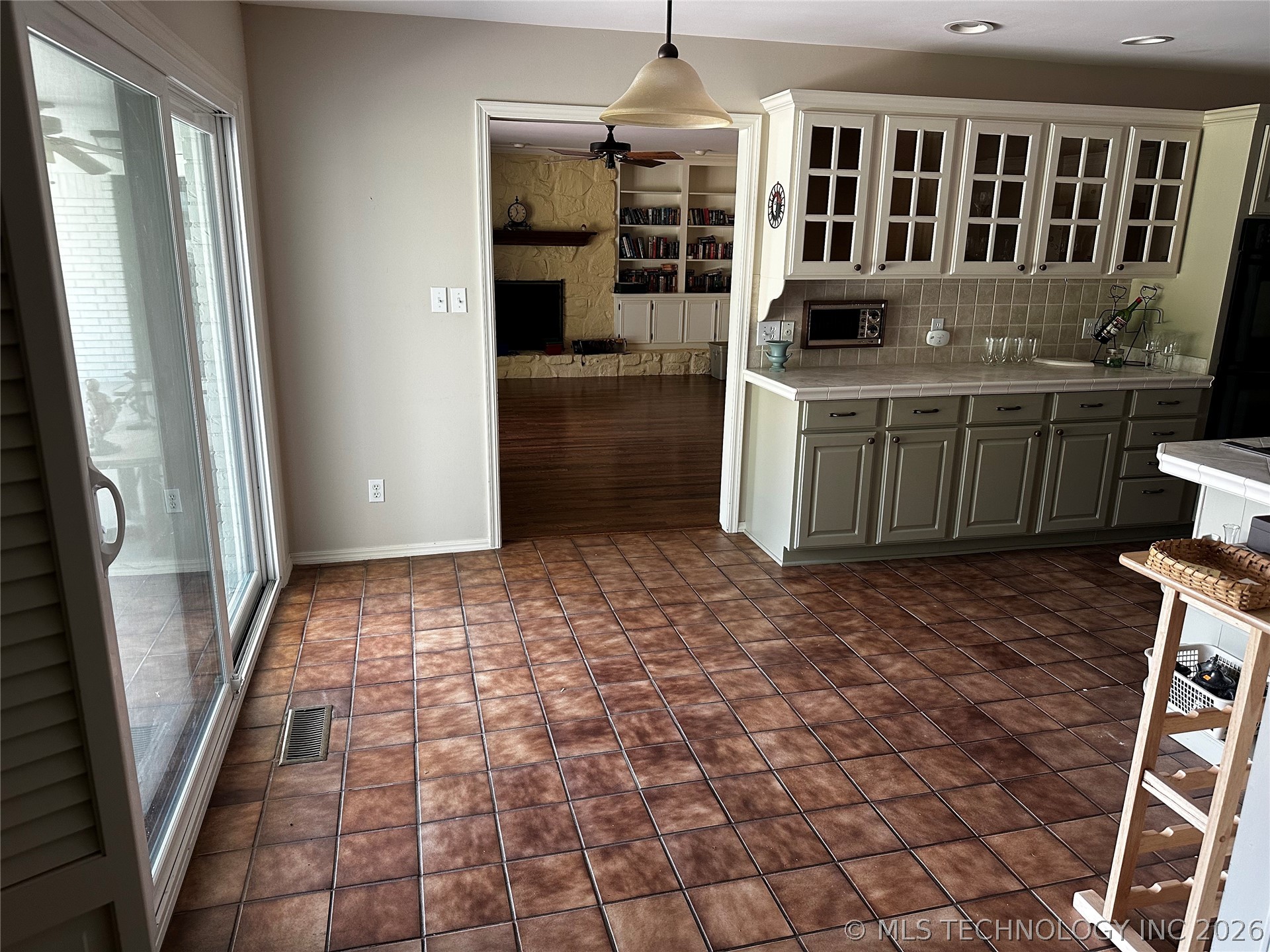 8309 Shadowood Avenue Broken Arrow OK 74011