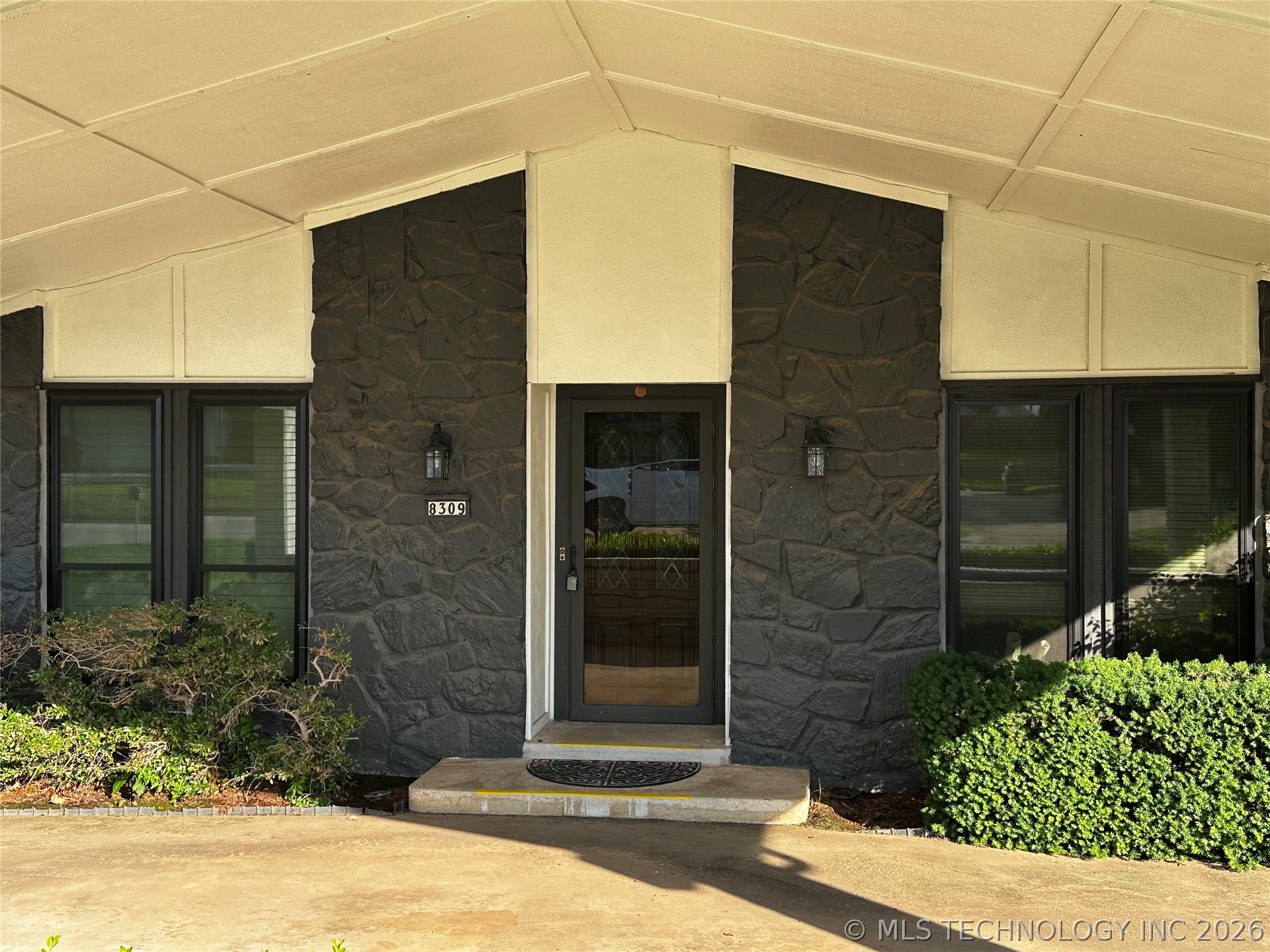8309 Shadowood Avenue Broken Arrow OK 74011