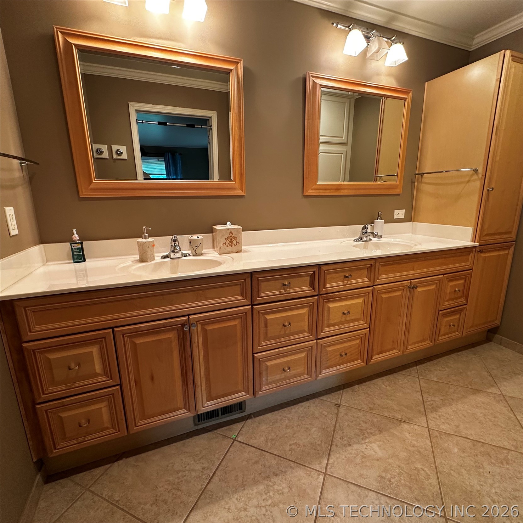 8309 Shadowood Avenue Broken Arrow OK 74011