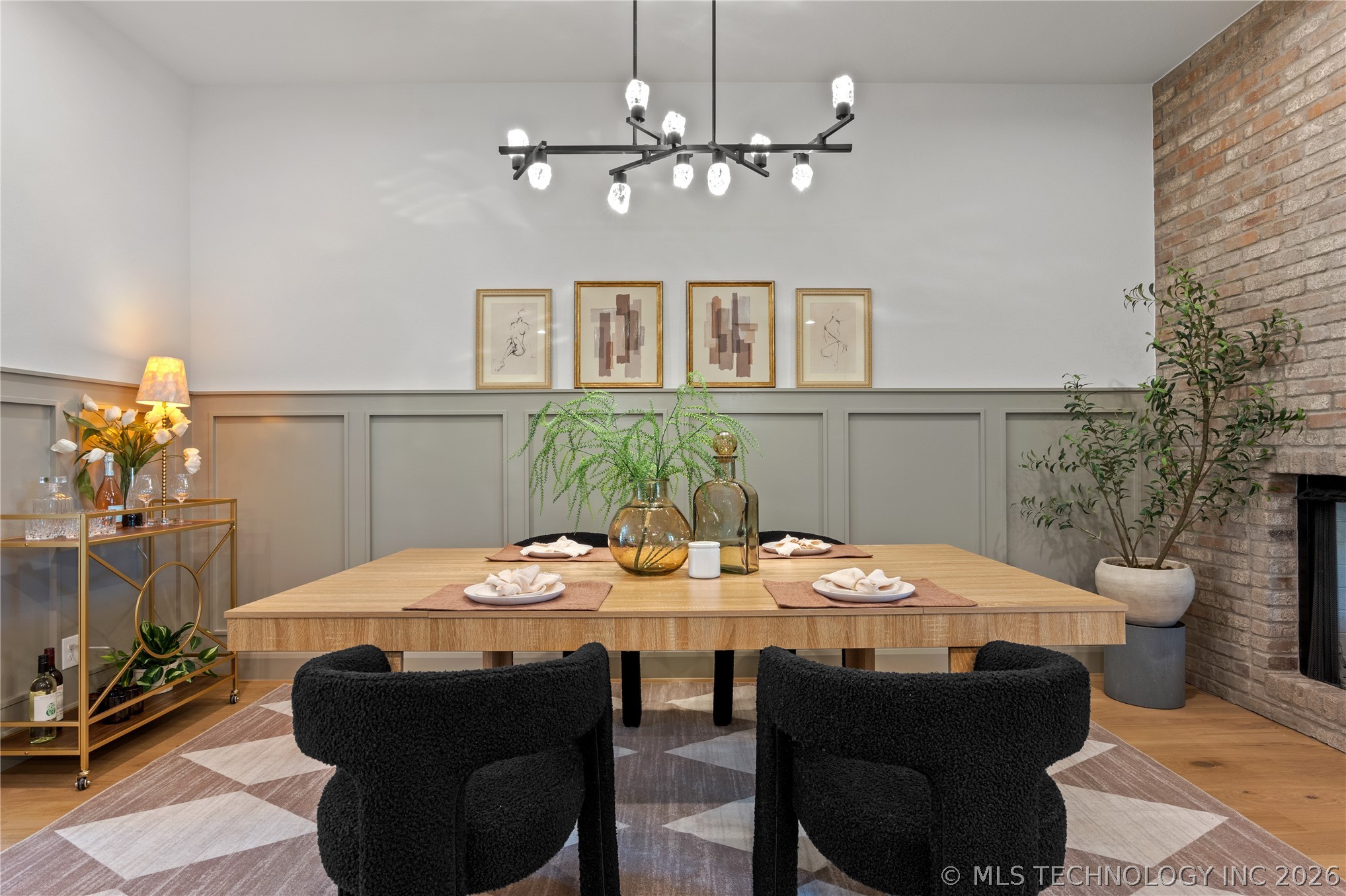 231 E 35th Place Tulsa OK 74105