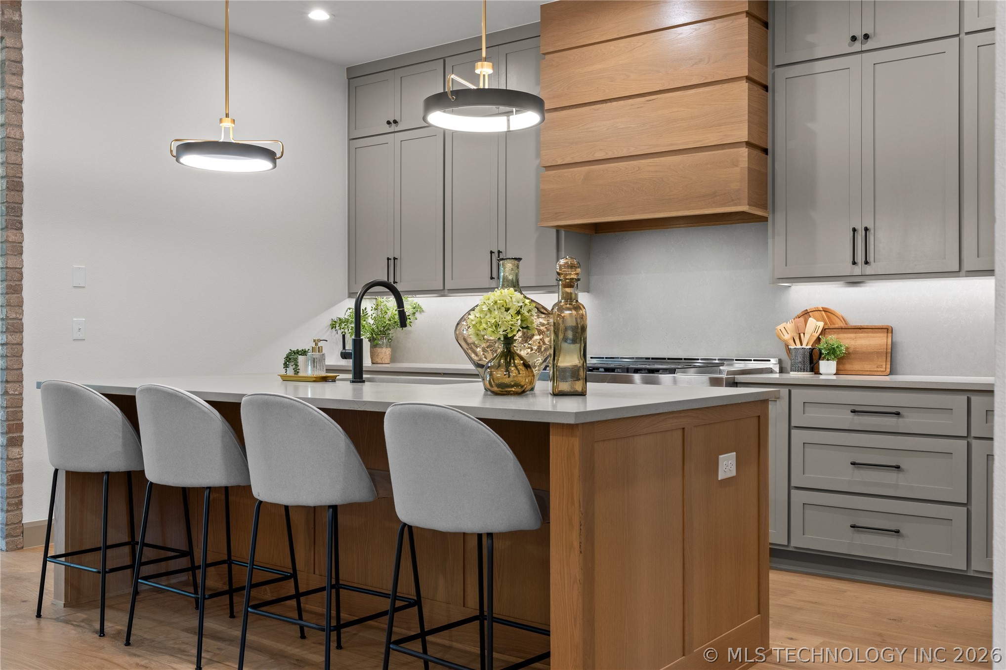 231 E 35th Place Tulsa OK 74105