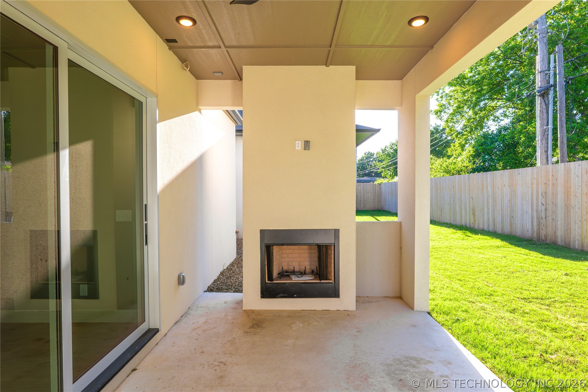 231 E 35th Place Tulsa OK 74105